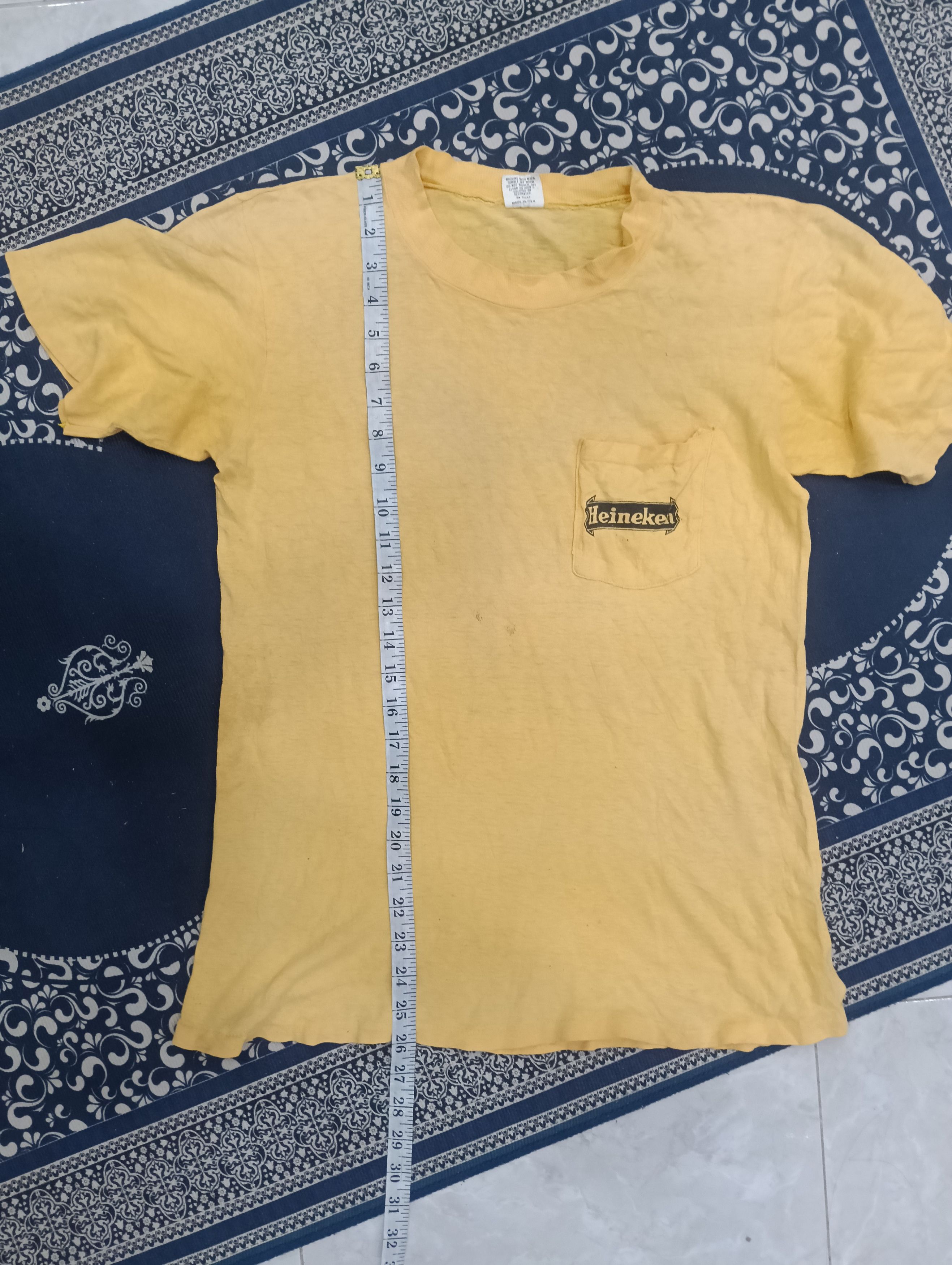 Vintage Rare Vintage 70s Thrashed Heineken Pocket Tee Size US M / EU 48-50 / 2 - 11 Thumbnail