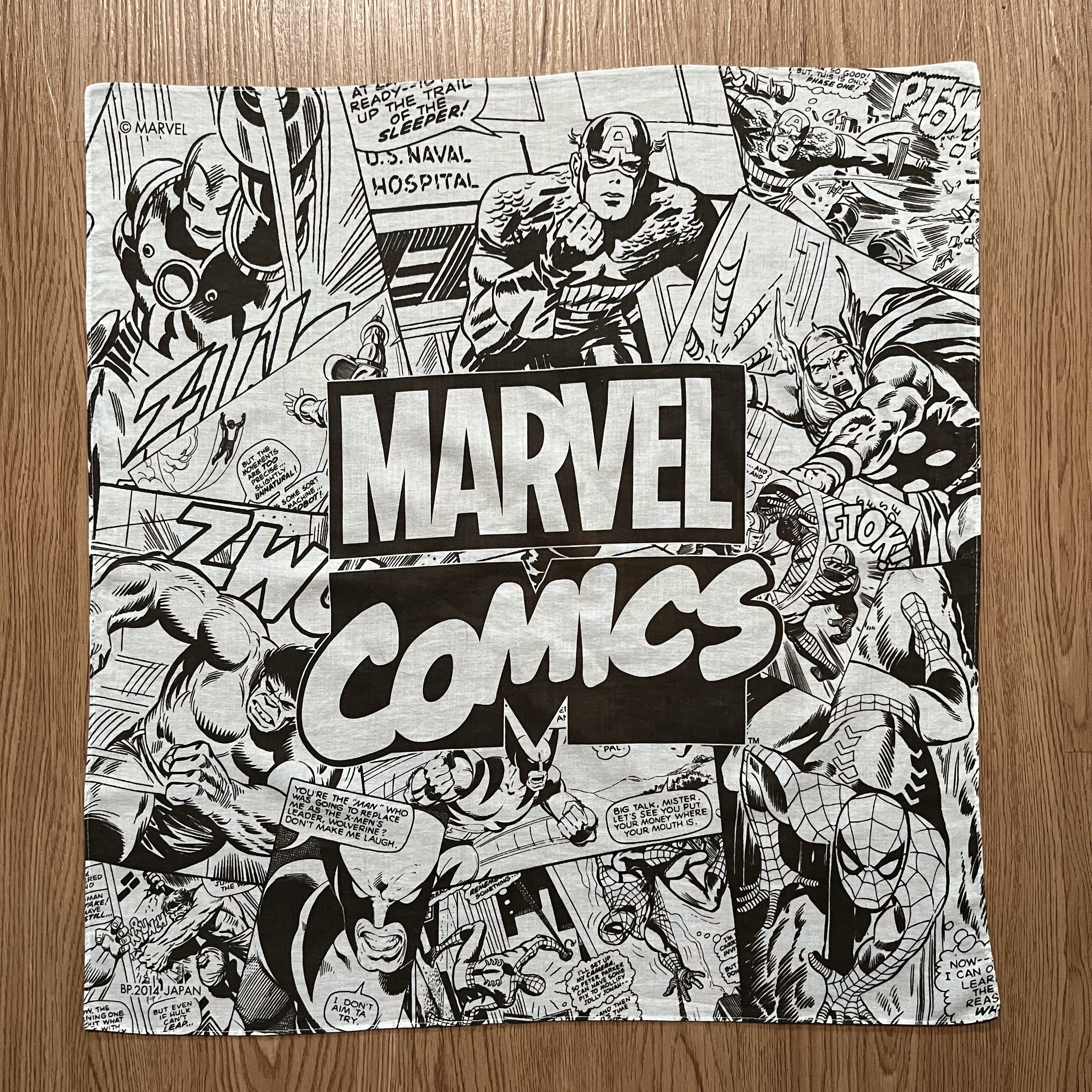 Marvel Comics Marvel comics 2014 handkerchief Size ONE SIZE - 1 Thumbnail