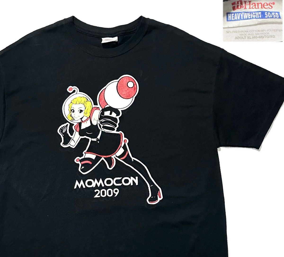 Hanes [MomoCon 2009] Anime T-Shirt 00s Hanes vintage black manga Size US XL / EU 56 / 4 - 1 Thumbnail