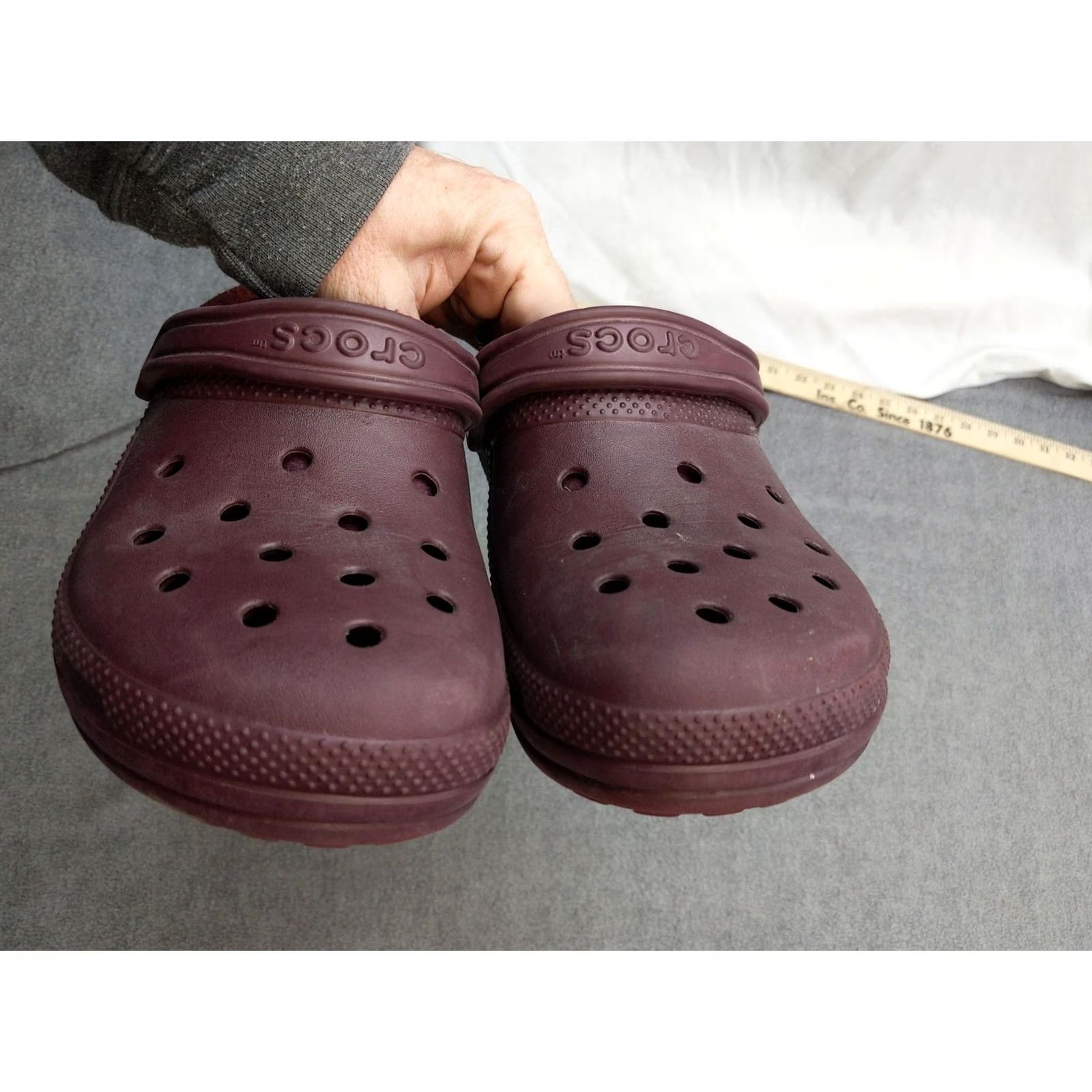 Crocs Crocs Classic Lined Clog Shoes Slip On Burgundy Fur Fleece Womens 8 Mens 6 Size M / US 6-8 / IT 42-44 - 3 Thumbnail