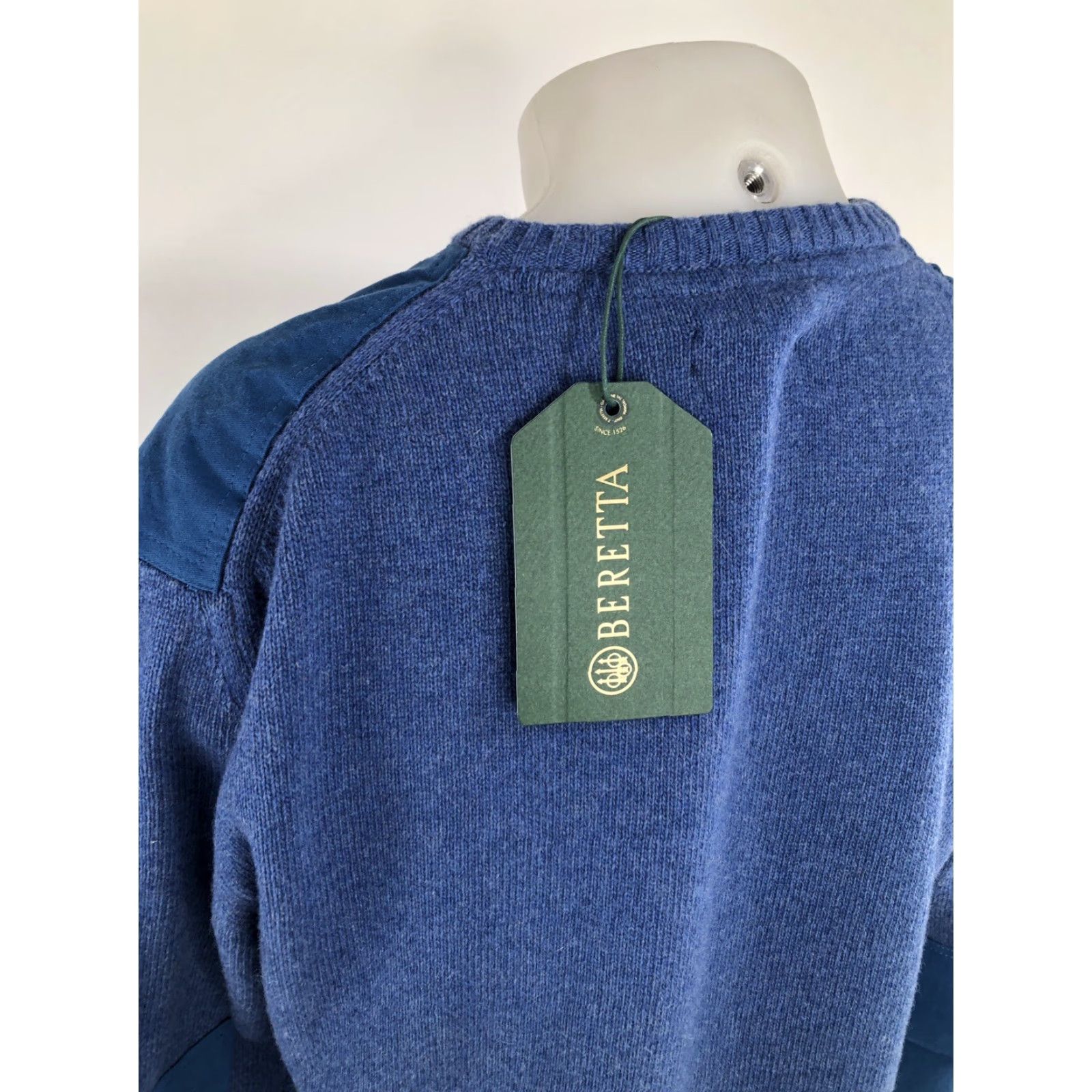 Vintage Beretta Italy Sweater - Pullover Wool V-Neck L Men Blue Embroidered Patches 80% Wool Tags NWT Size US L / EU 52-54 / 3 - 6 Thumbnail