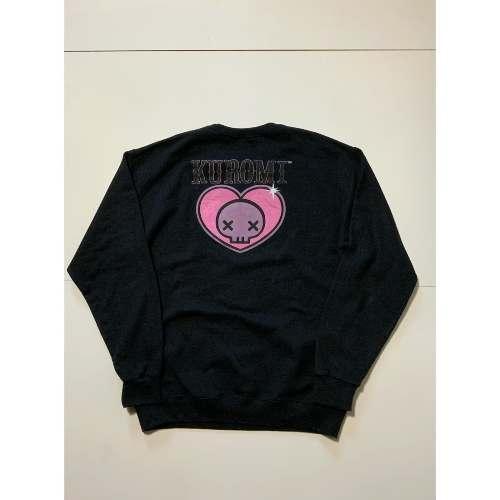 Vintage VINTAGE Kuromi By Sanrio BioWorld Anime Heart Skull Black Crewneck Sweatshirt Sz. L Unisex Adults Large Size Size US L / EU 52-54 / 3 - 2 Thumbnail