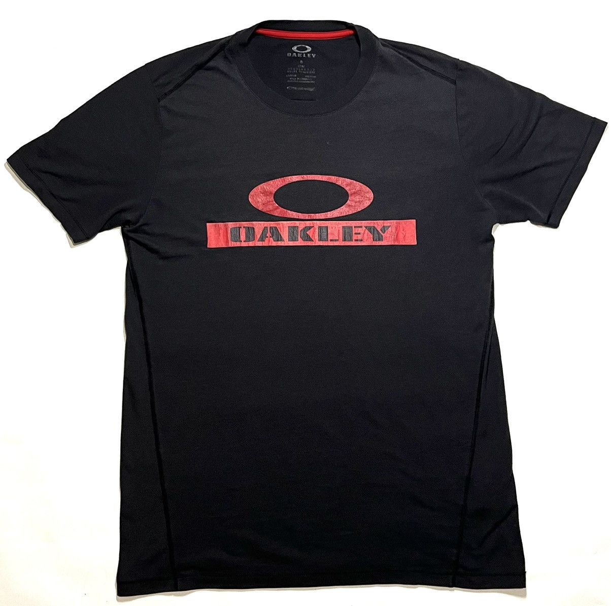 トップス OAKLEY Center Logo T-shirt Vintage Oakley Center Logo Boxy T-shirt Y2K XL | eBay
