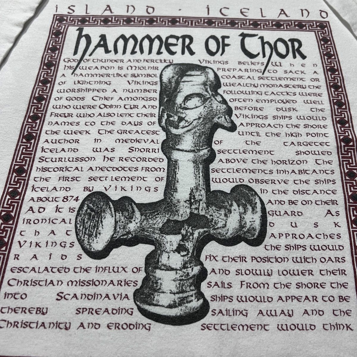 Vintage Vintage 90s Hammer of Thor God History graphic streetwear Size US L / EU 52-54 / 3 - 3 Thumbnail