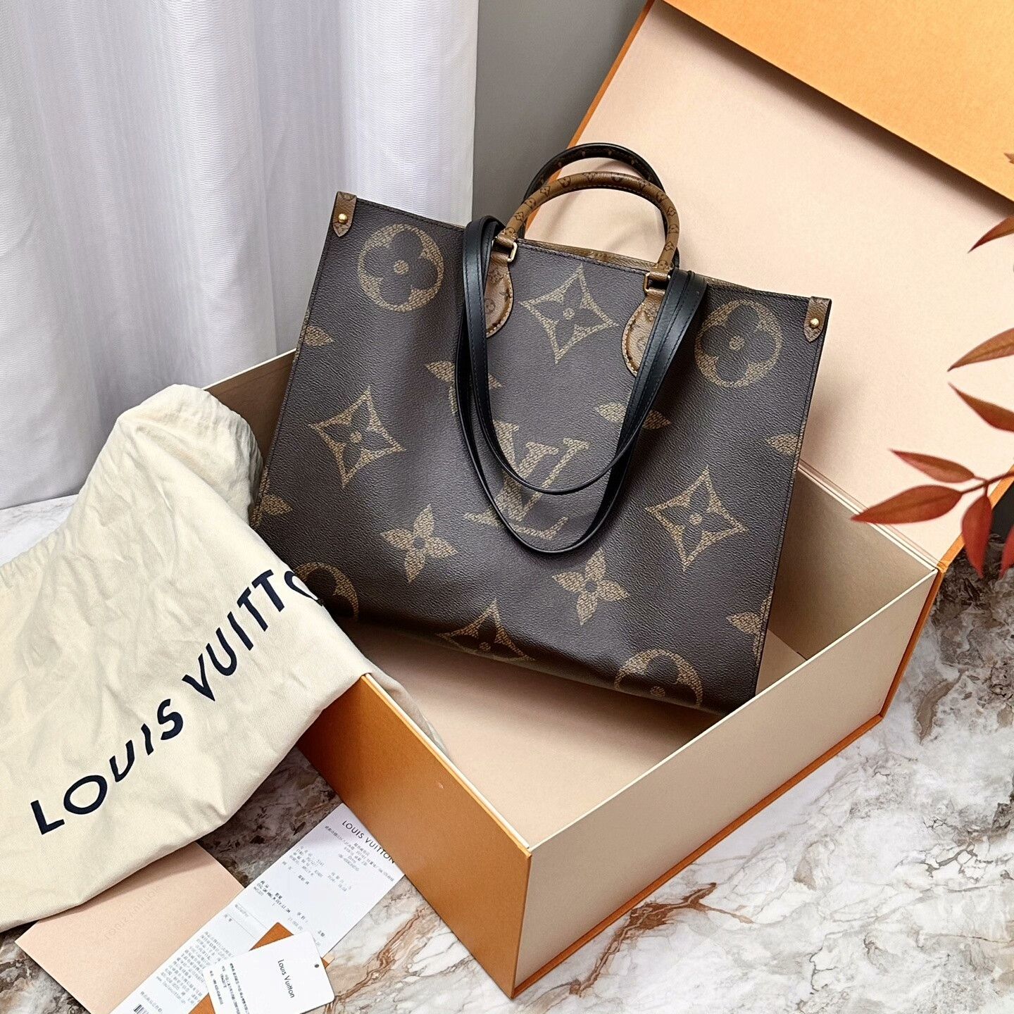 Louis Vuitton Pre-loved Bag Very good condition Size ONE SIZE - 1 Thumbnail