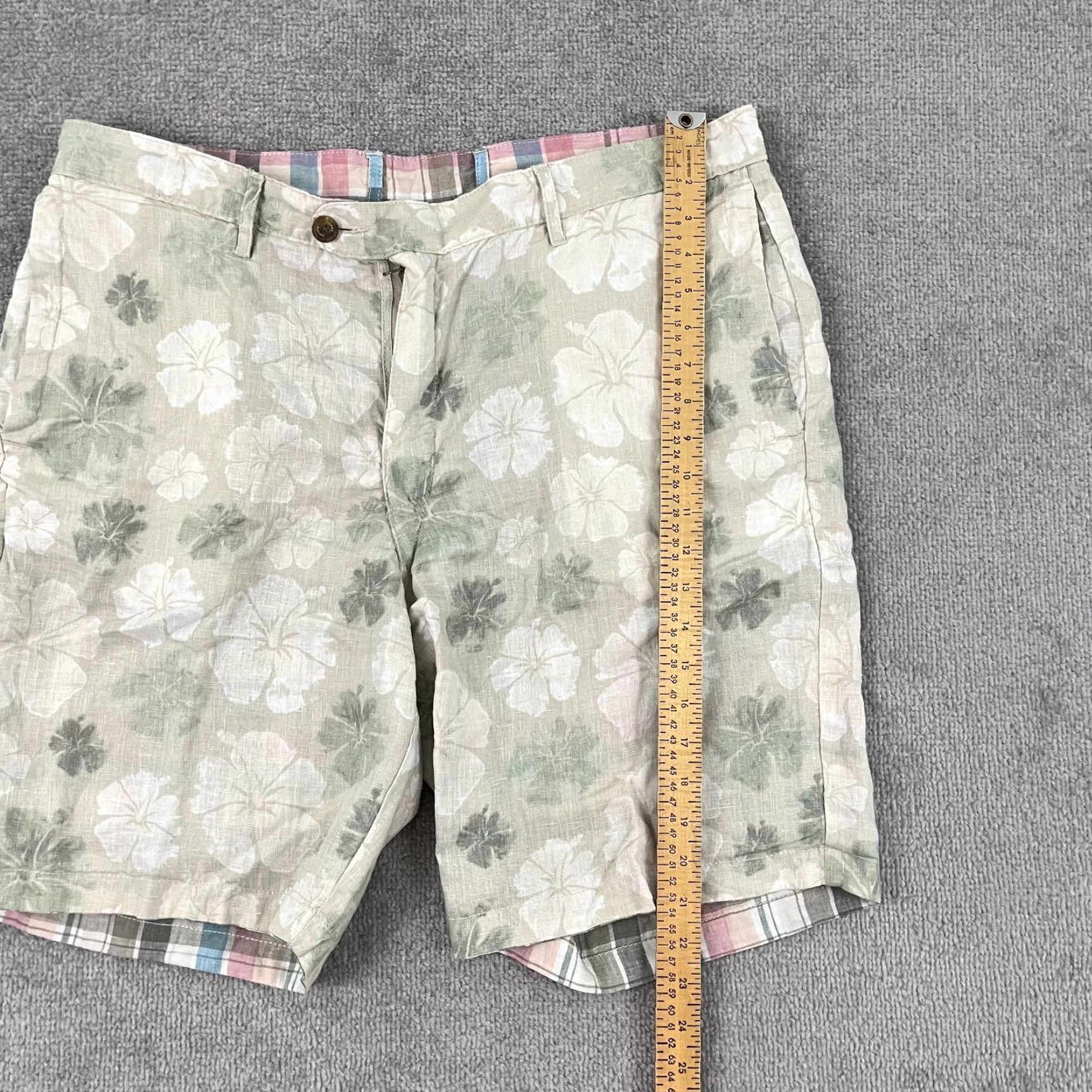 Tommy Bahama Tommy Bahama Reversible Shorts Mens 38 / 9.5 Floral MultiColor Plaid Linen Beach Size US 38 / EU 54 - 4 Thumbnail