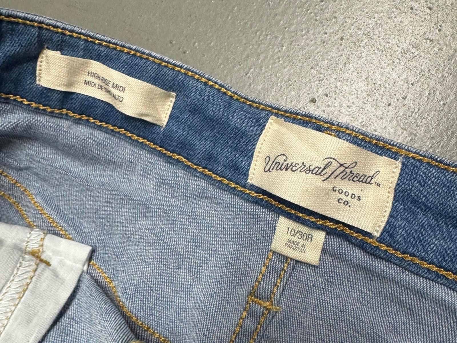 Designer Universal Thread High Rise Denim Shorts Size 28" / US 6 / IT 42 - 3 Thumbnail