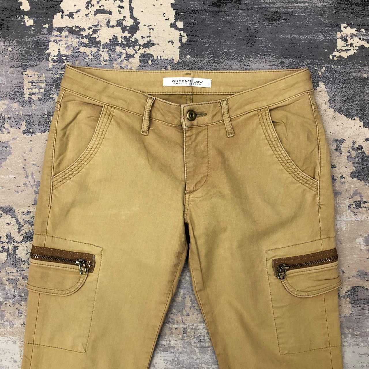 Japanese Brand P87 QUEEN'S LOW X WHITE LABEL FLARED CARGO PANTS Size US 31 - 3 Thumbnail