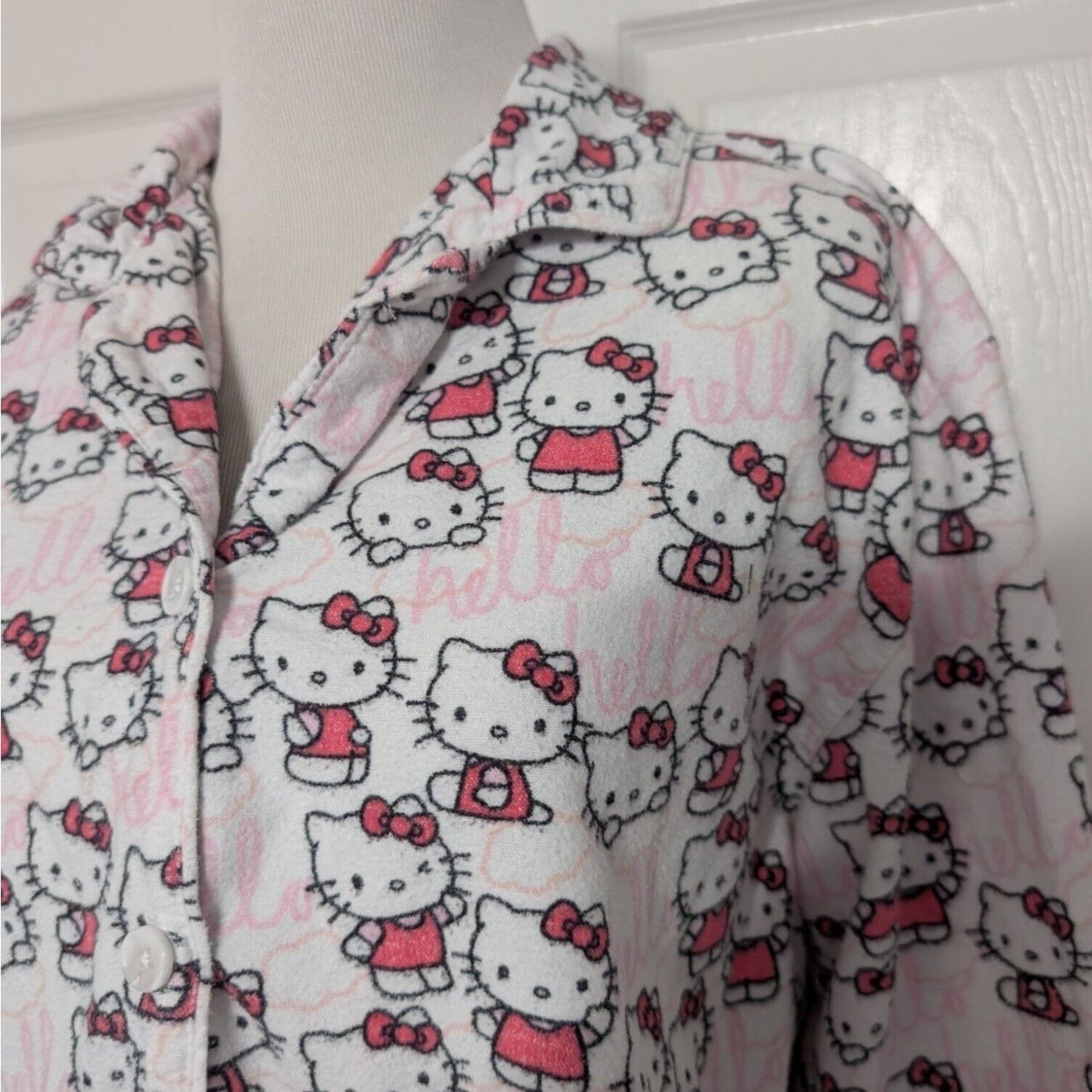 Designer Pottery Barn Sanrio Hello Kitty PJ Set Teen Size Medium Size ONE SIZE - 3 Thumbnail