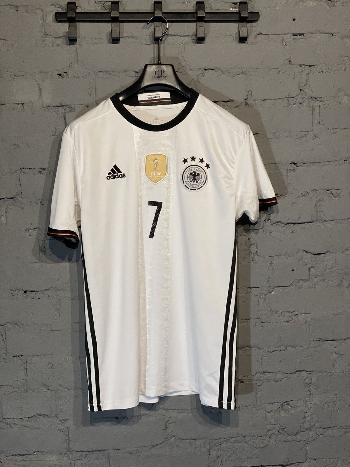 Adidas Jersey national team Germany 2014 #7 Schweinsteiger Size US XL / EU 56 / 4 - 1 Thumbnail