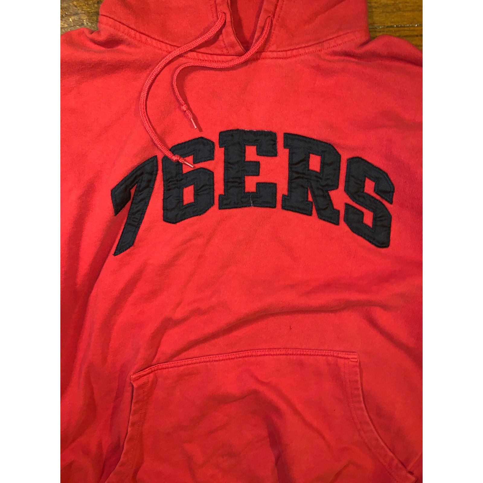 NBA Philadelphia 76ers Hoodie XL Red Official NBA Sweatshirt Size US XL / EU 56 / 4 - 4 Thumbnail