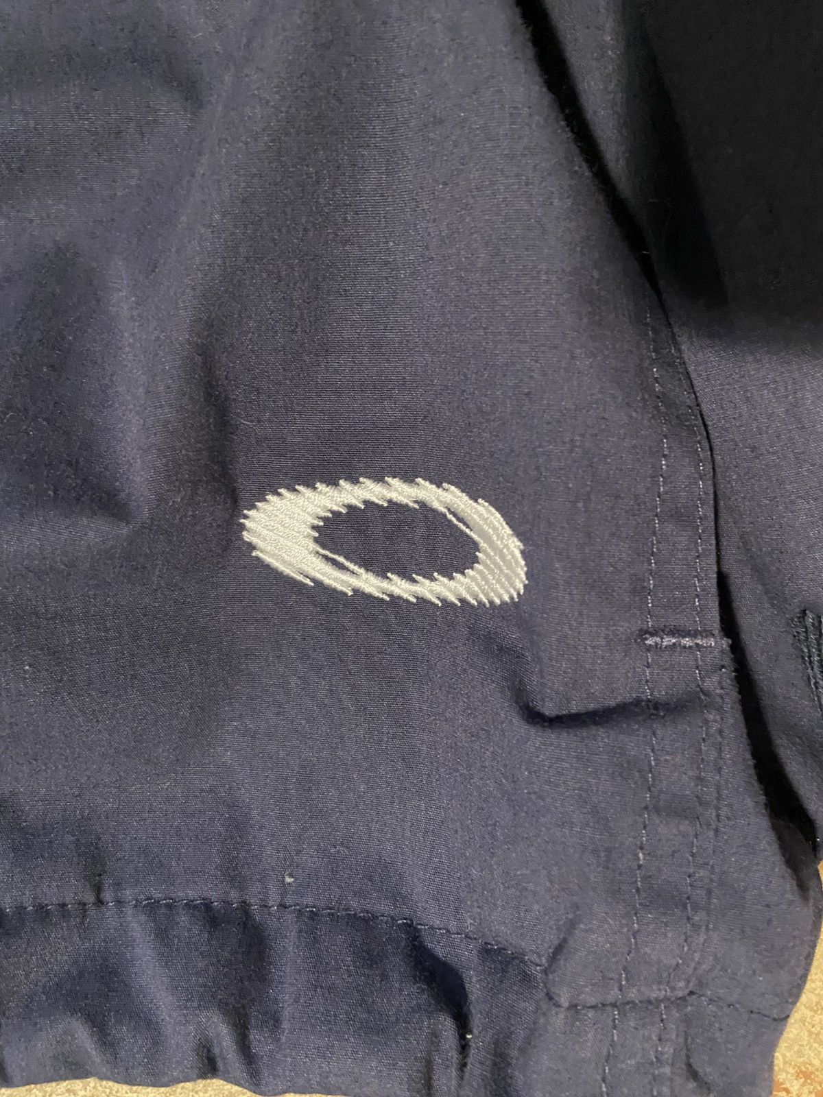 Oakley × Vintage Oakley Software Windbreaker Jacket Sawtooth Logo Size US L / EU 52-54 / 3 - 3 Thumbnail
