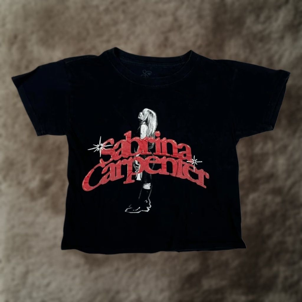 Vintage Sabrina Carpenter Shirt Womens XS Black Cropped Tour Graphic Tee Music Size XS / US 0-2 / IT 36-38 - 1 Thumbnail