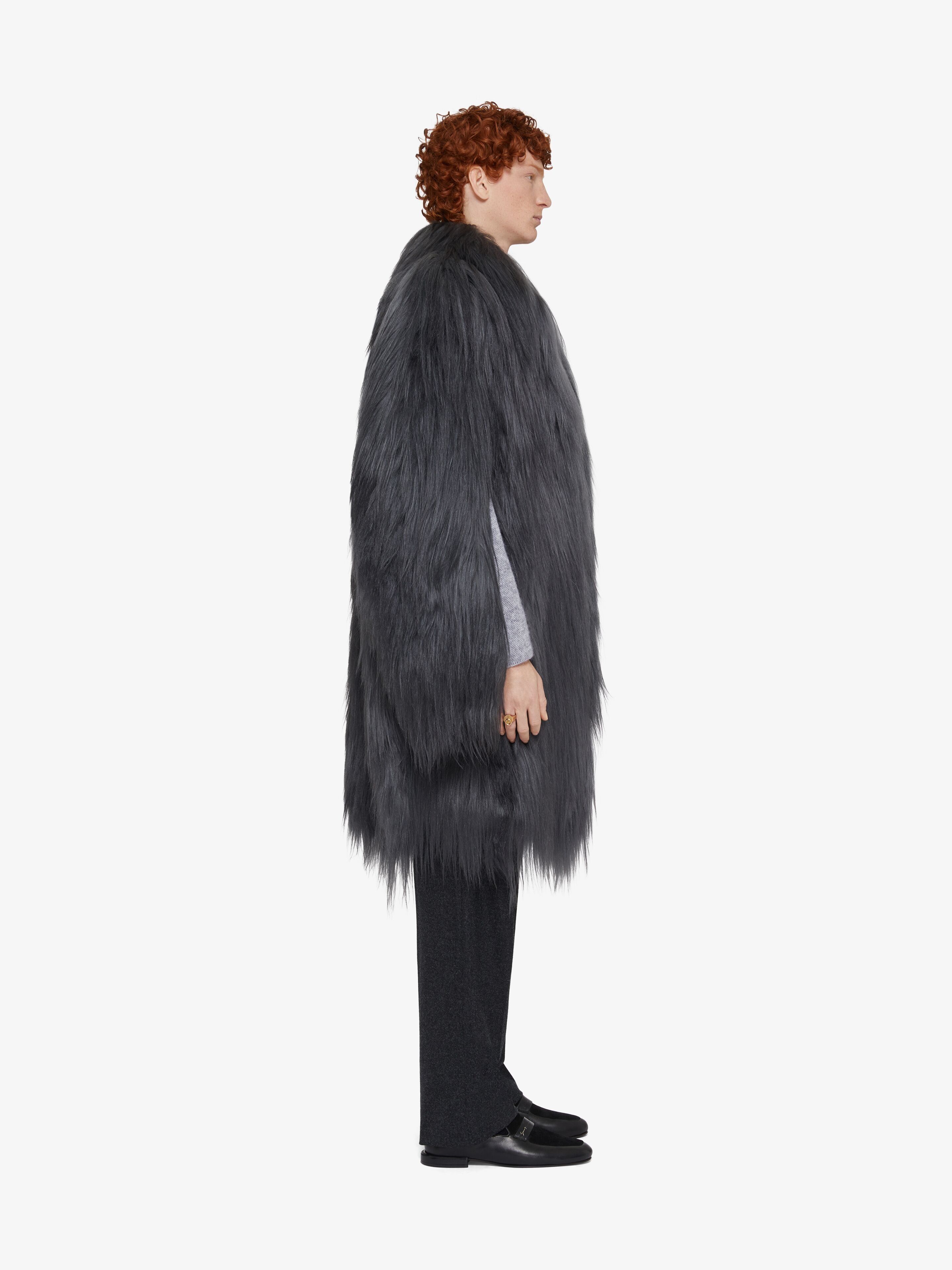 Givenchy o1w1db10925 Fur Coat in Black Size US L / EU 52-54 / 3 - 3 Thumbnail