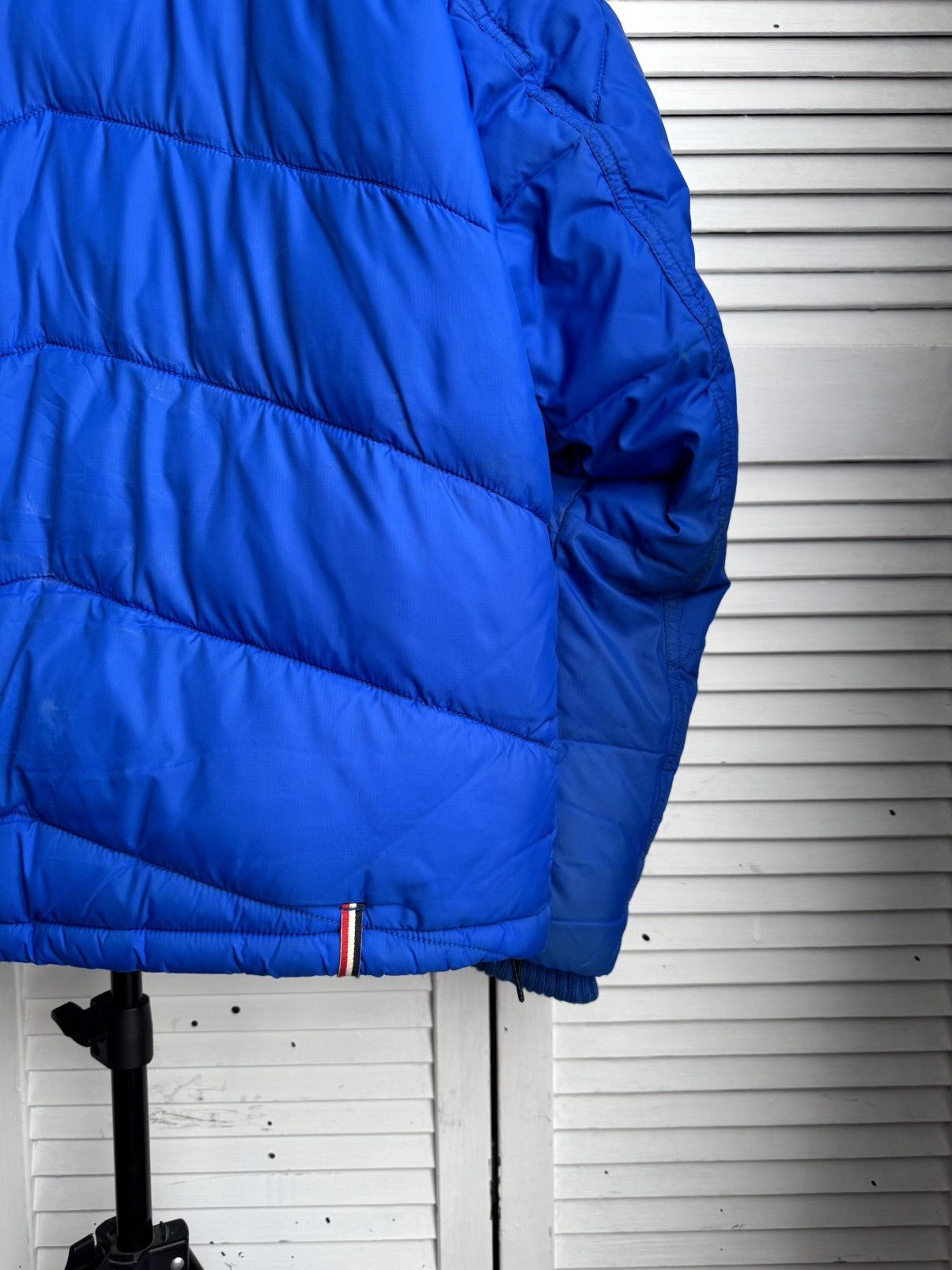Tommy Hilfiger Vintage Tommy Hilfiger Denim Puffer Jacket Blue Y2K Size US M / EU 48-50 / 2 - 10 Thumbnail