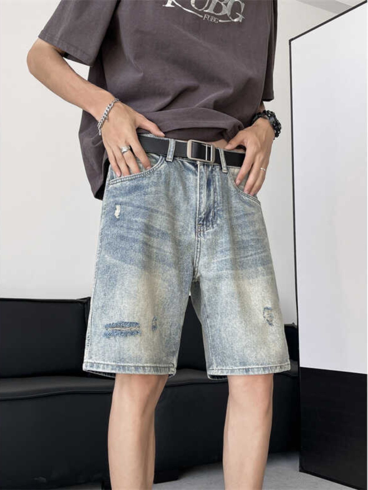 Japanese Brand × Jean Retro straight cut hole loose denim shorts Size US 32 / EU 48 - 1 Thumbnail