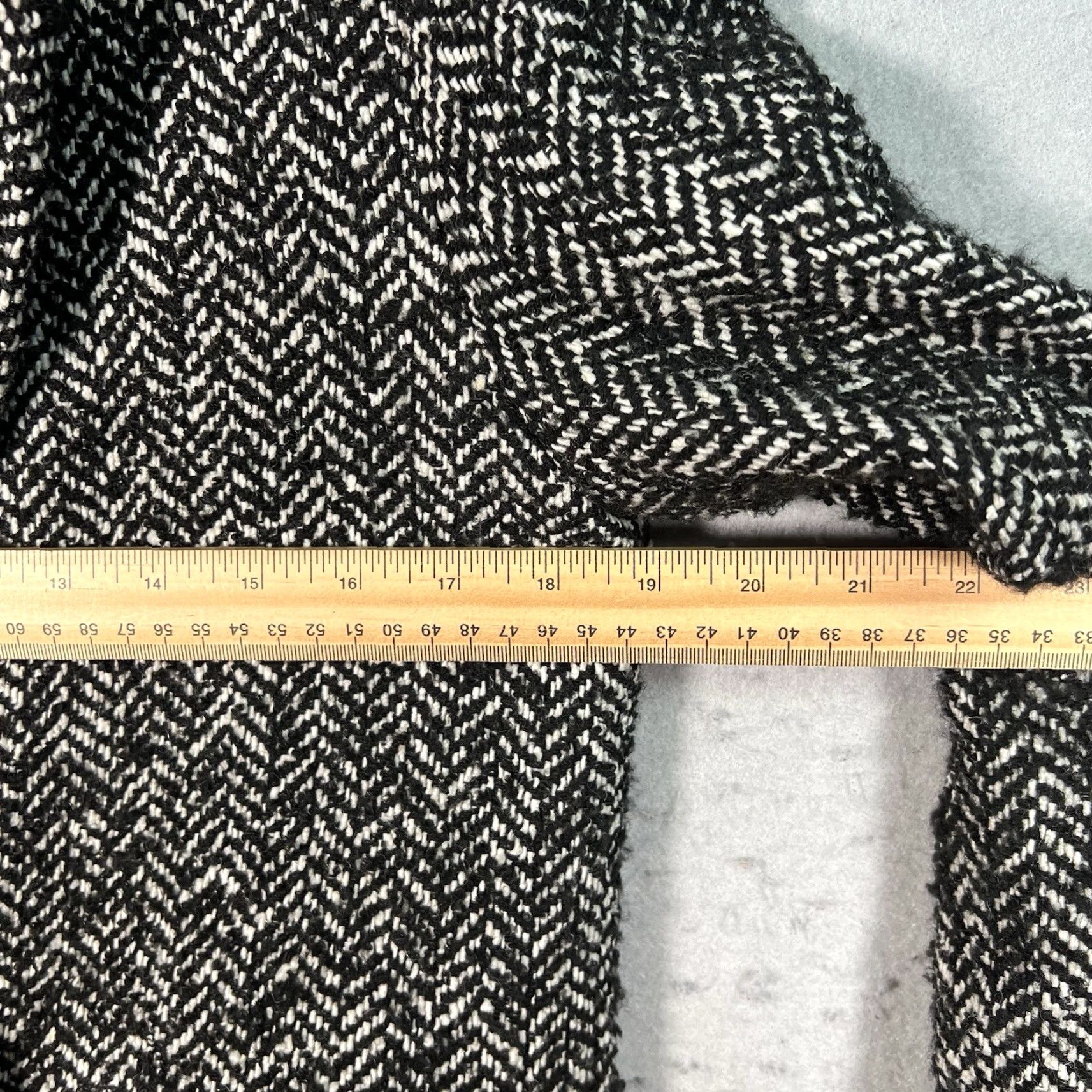 Mango MANGO Buttoned Wool Blend Coat - Gray Herringbone Long Sleeve Lined Small Womens Regular Jacket/Coat Size S / US 4 / IT 40 - 2 Thumbnail