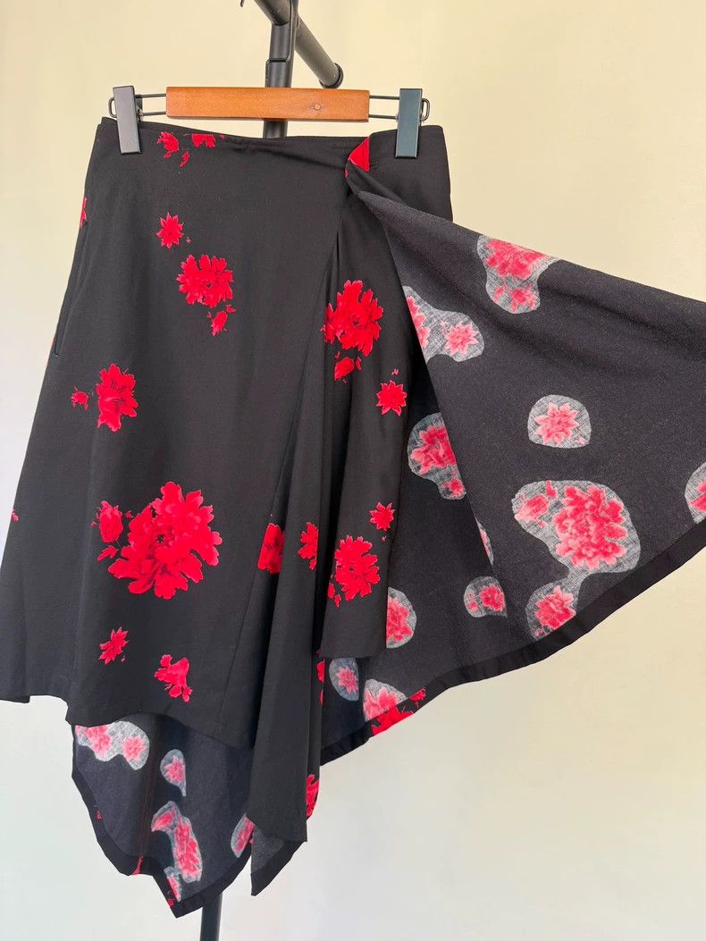 Yohji Yamamoto Yohji Yamamoto size 1 Peony half skirt Size 24" / US 00 / IT 34 - 5 Thumbnail