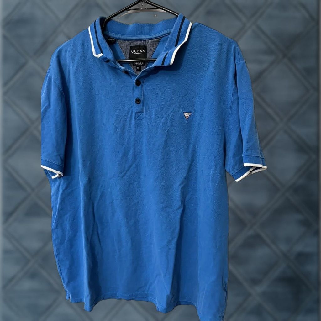 Guess VINTAGE GUESS Polo Shirt Blue Solid Triangle Logo Large L Men Polo Shirt Blue Logo/Angel 90s? Size US L / EU 52-54 / 3 - 1 Thumbnail