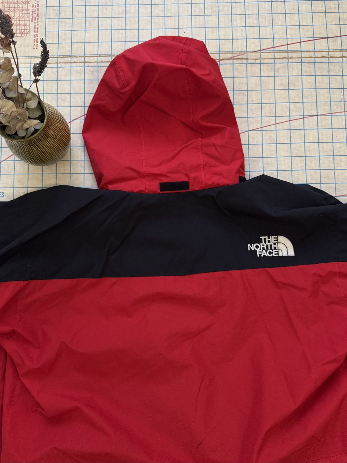 Vintage The North Face Hydroseal Jacket Black and Red Size L
