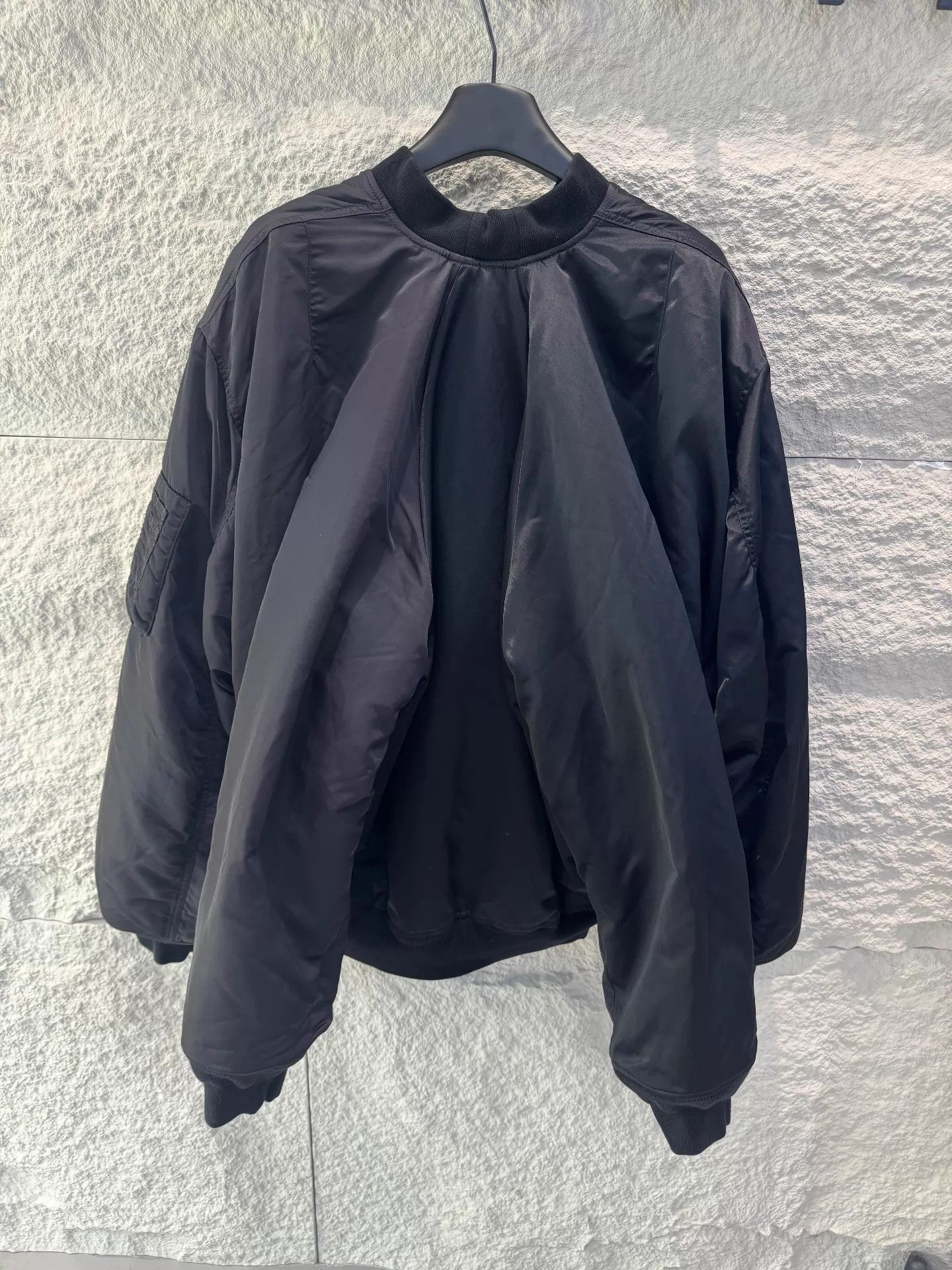 Balenciaga Balenciaga 24 Bomber Jacket Black Four-Sleeve Color Blocked Size US M / EU 48-50 / 2 - 5 Thumbnail