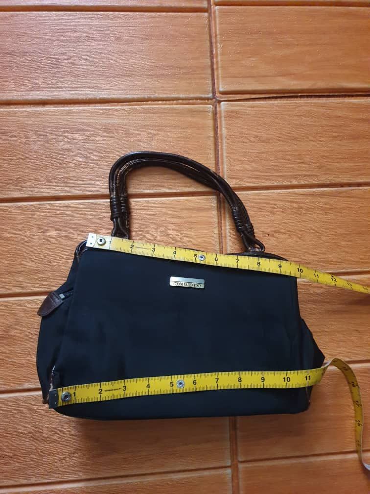 Gianni Valentino black colour carry bag