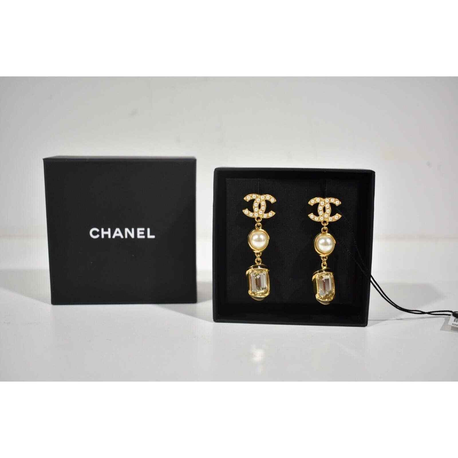 Chanel Chanel Pearl White Crystal Dangle Drop Statement Earrings Size ONE SIZE - 2 Thumbnail