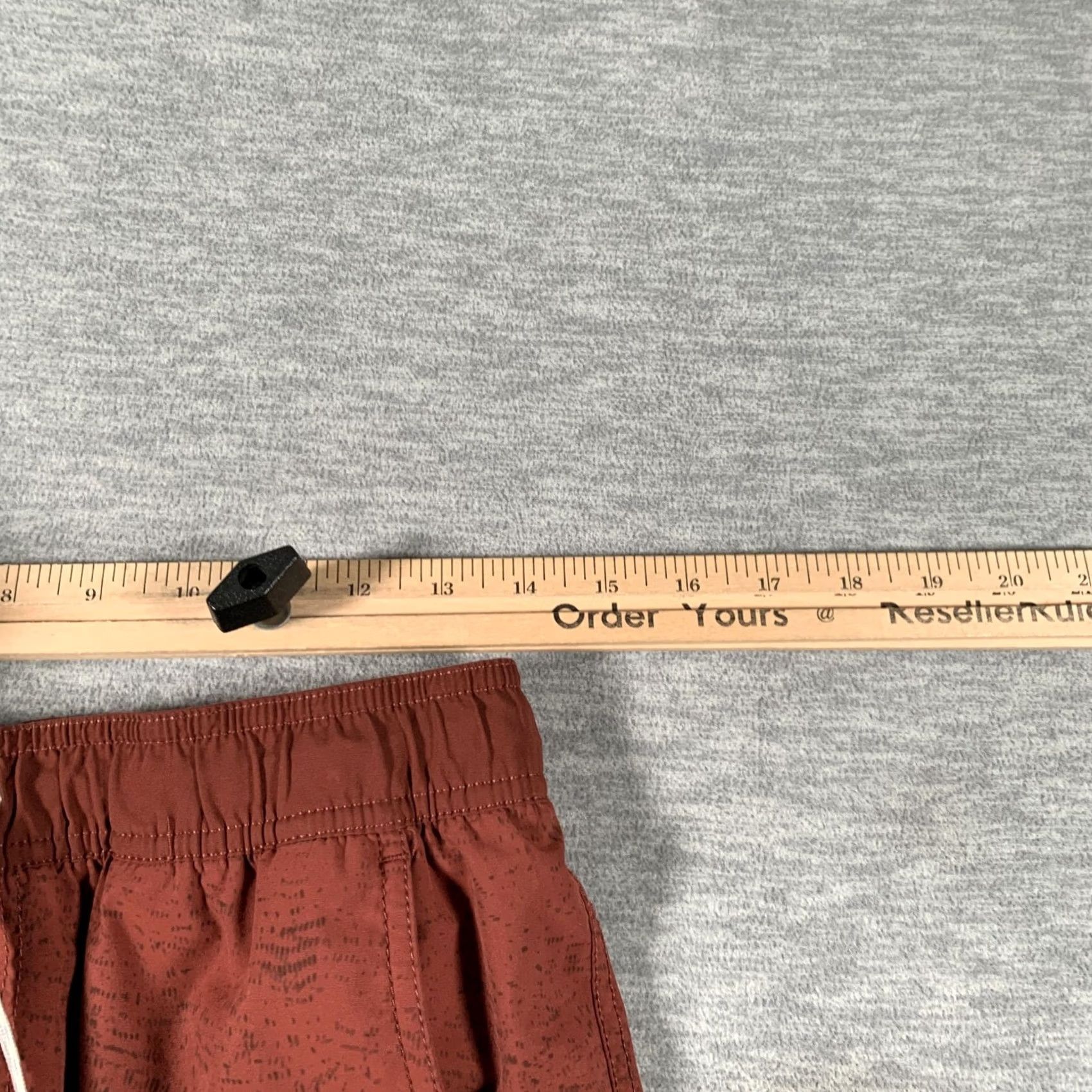Vuori Vuori Swim Shorts Mens Medium Red Solid Elastic Waist Drawstring Trunks Pockets Size US 31 - 5 Thumbnail