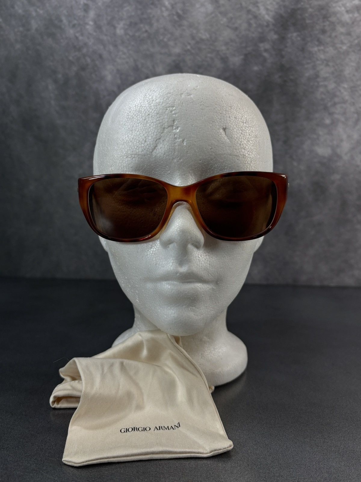 Giorgio Armani 1990s Vintage Giorgio Armani Sunglasses GA835 Tortoise 80s Size ONE SIZE - 18 Thumbnail