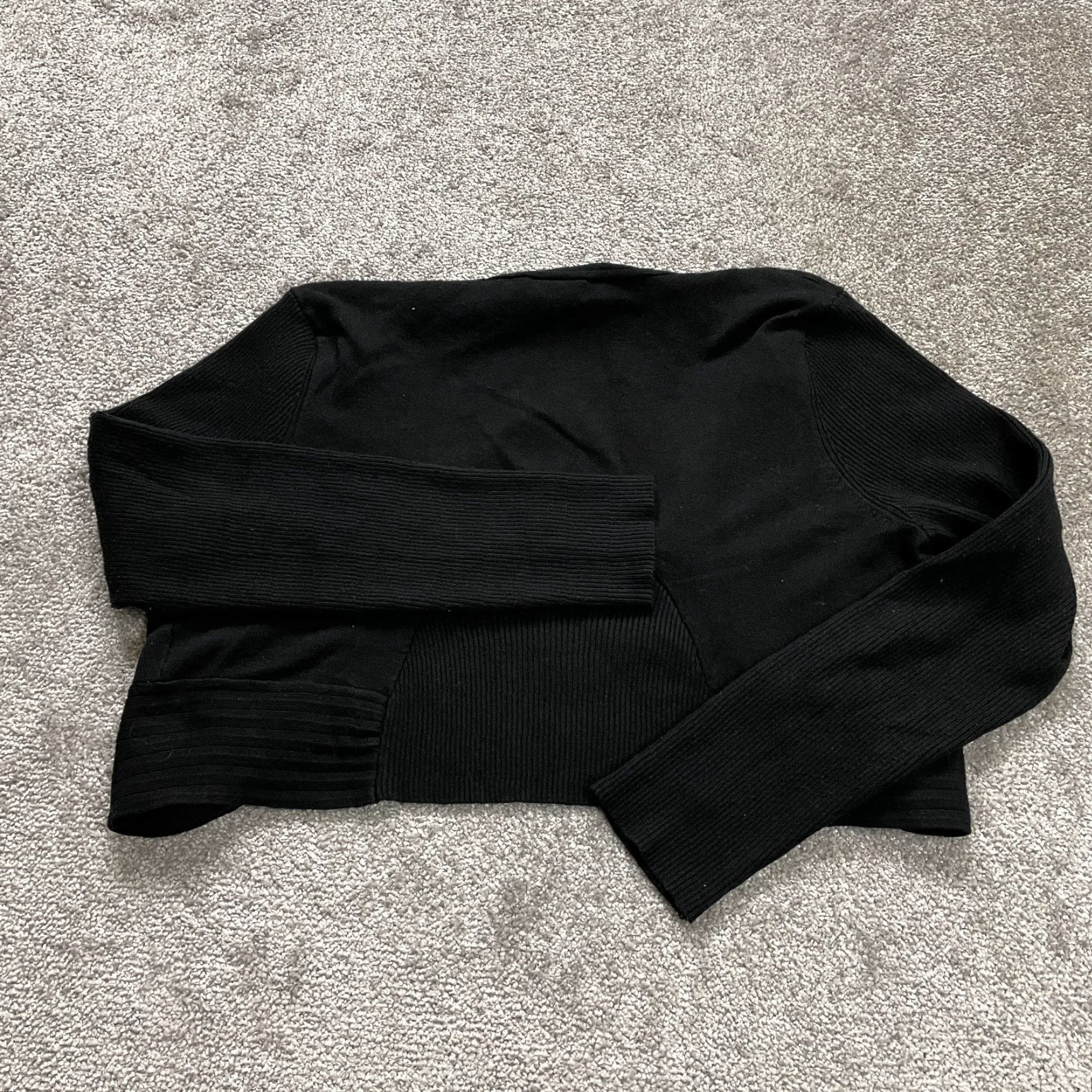 Vintage Cato Sweater Cardigan Women 18/20 Solid Black Long Sleeve Knit Casual All Seasons Raglan Sleeve Vintage No Size XXL / US 16-18 / IT 52-54 - 2 Thumbnail