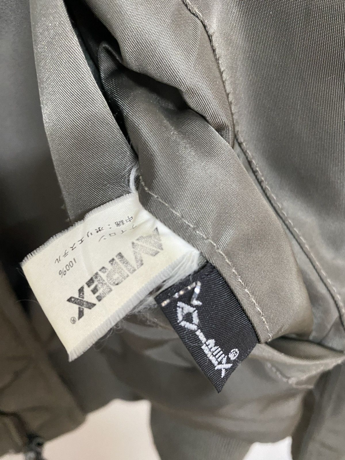 Avirex Ma 1 - Vtg Avirex MA-1 Dragon Flight Bomber Jacket USAF Size US S / EU 44-46 / 1 - 15 Thumbnail
