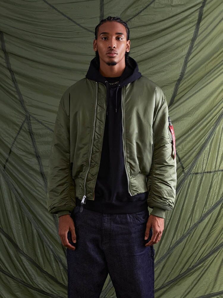 Alpha Industries Alpha Industries MA-1 - Olive - Size L Size US L / EU 52-54 / 3 - 3 Thumbnail