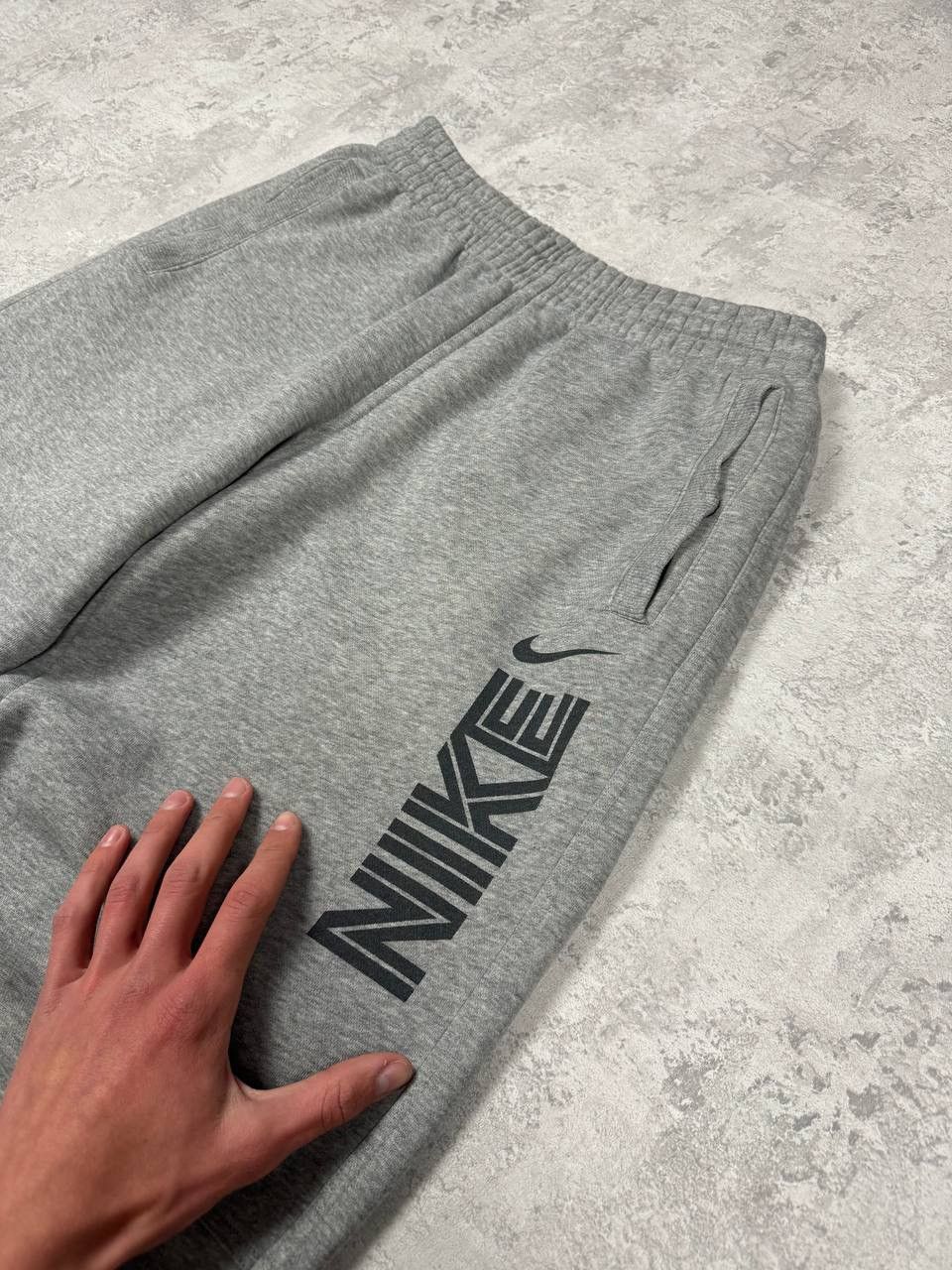 Nike Vintage Nike Gray Y2K Baggy Sweatpants Joggers Size S Size US 31 - 6 Thumbnail