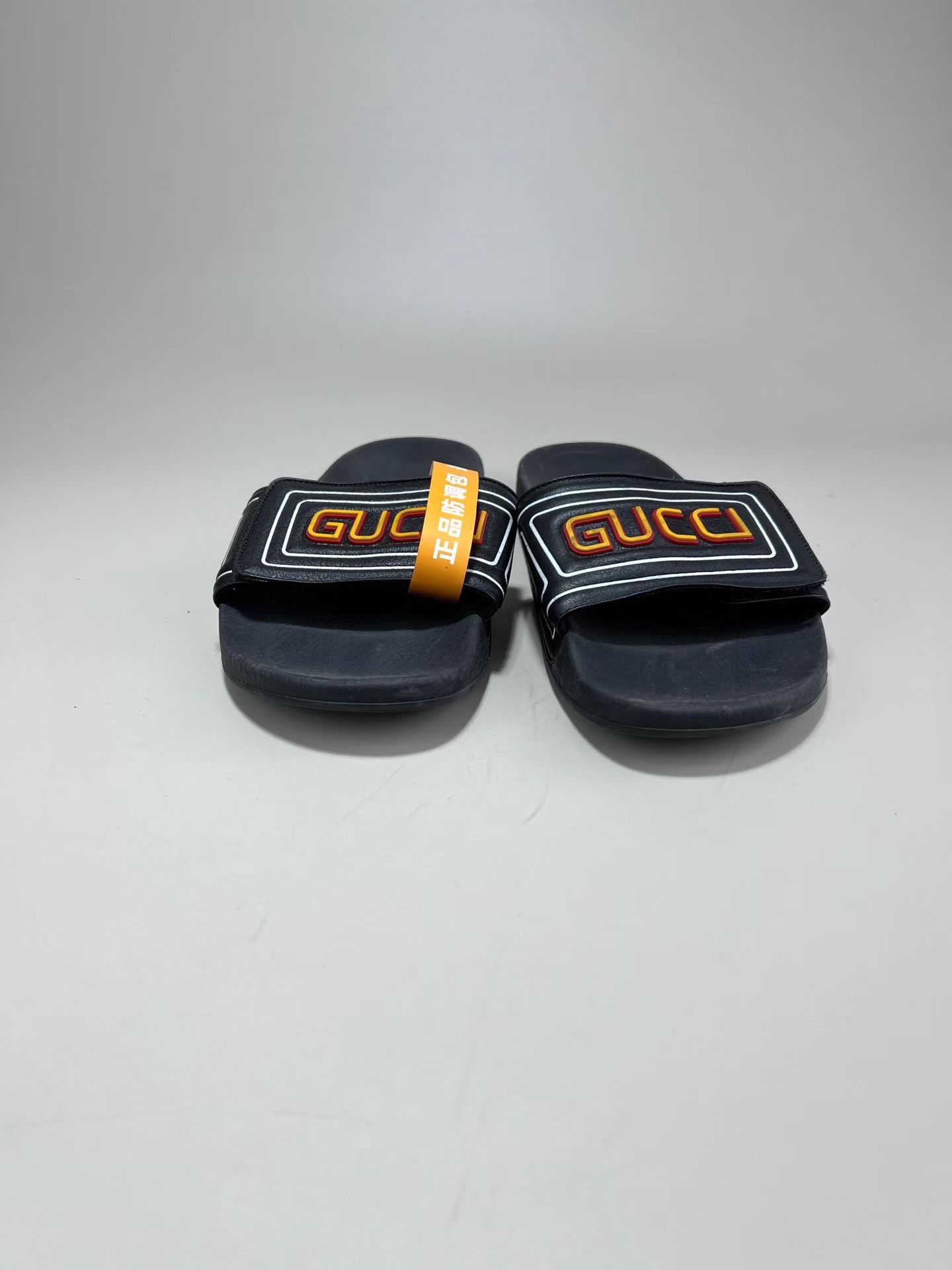 Gucci GUCCI Embossed Logo Slide Sandals Size US 10 / EU 43 - 2 Thumbnail