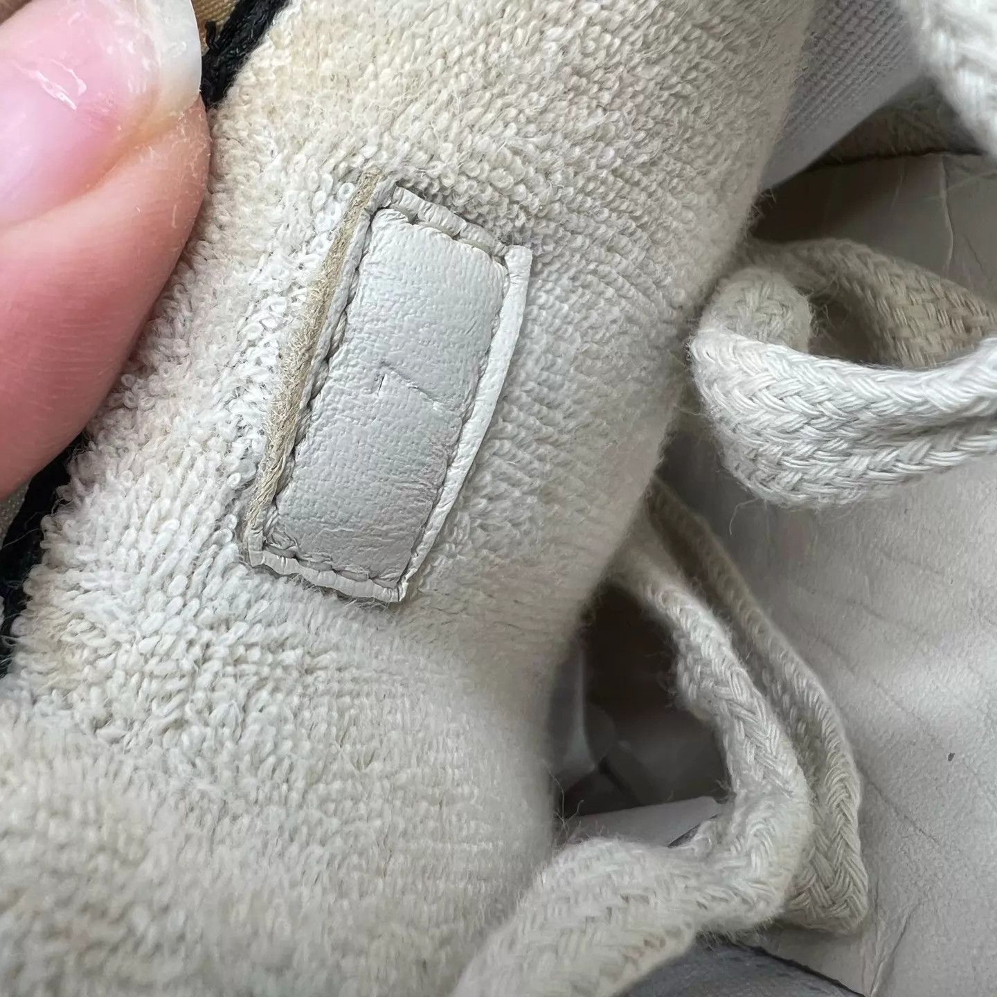 Gucci Gucci Dirty Sneakers Gray-Green US7/EU41 Size US 8 / EU 41 - 8 Thumbnail