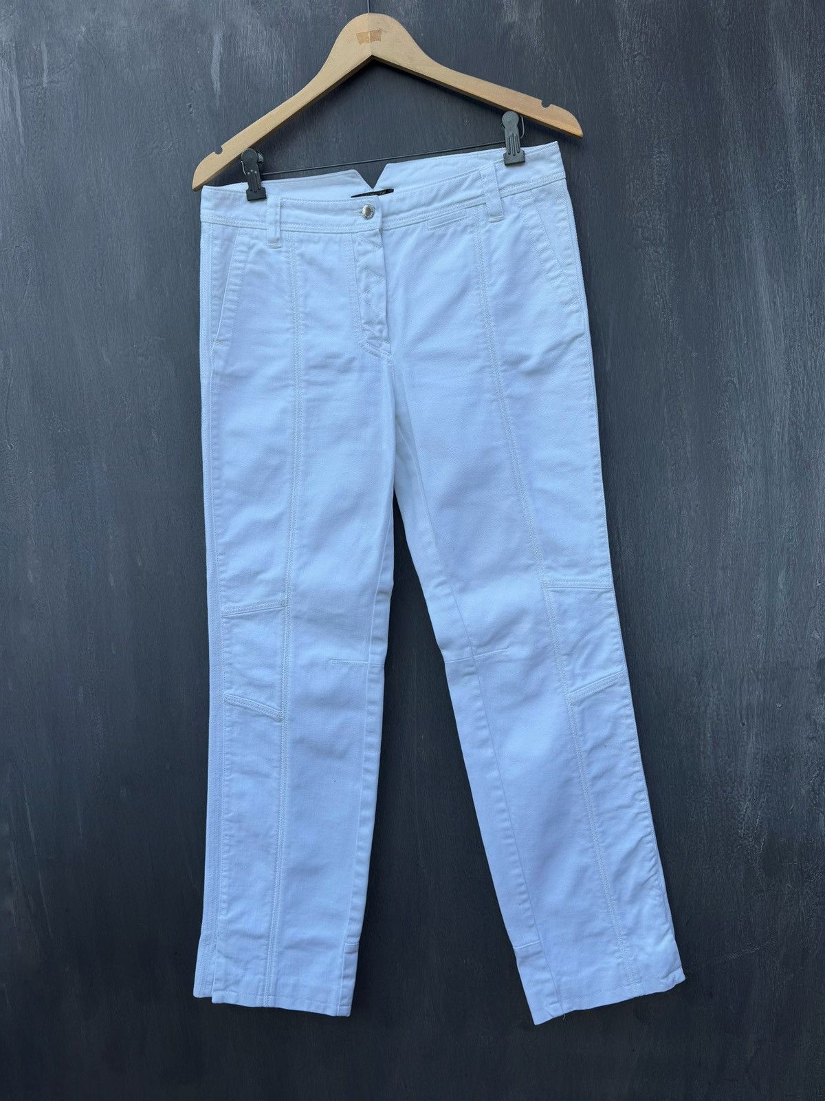 Louis Vuitton LOUIS VUITTON White Pants Size 42 Made In Italy Size 28" / US 6 / IT 42 - 1 Thumbnail