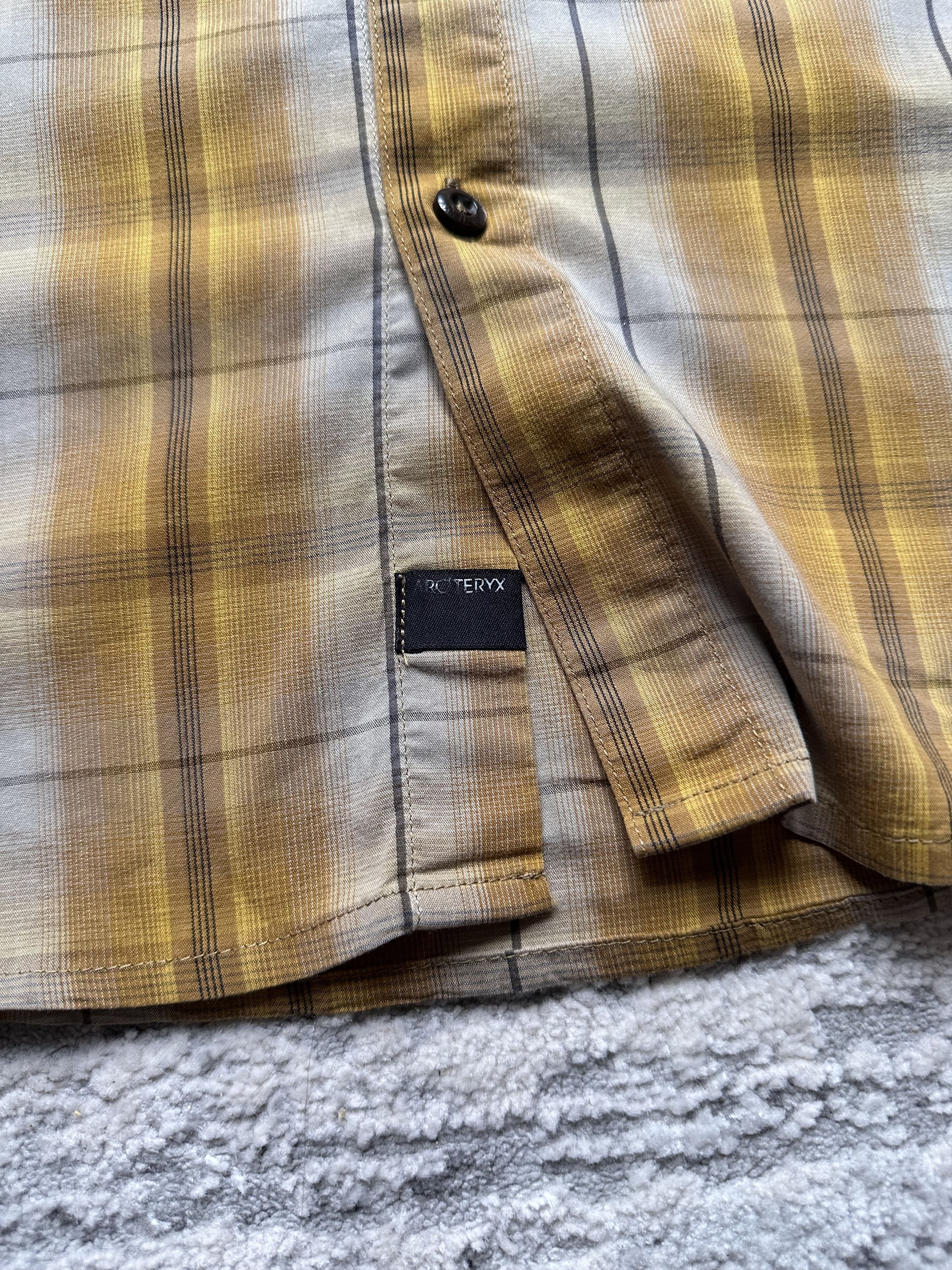Arc'teryx Arcteryx shirt Size US M / EU 48-50 / 2 - 3 Thumbnail