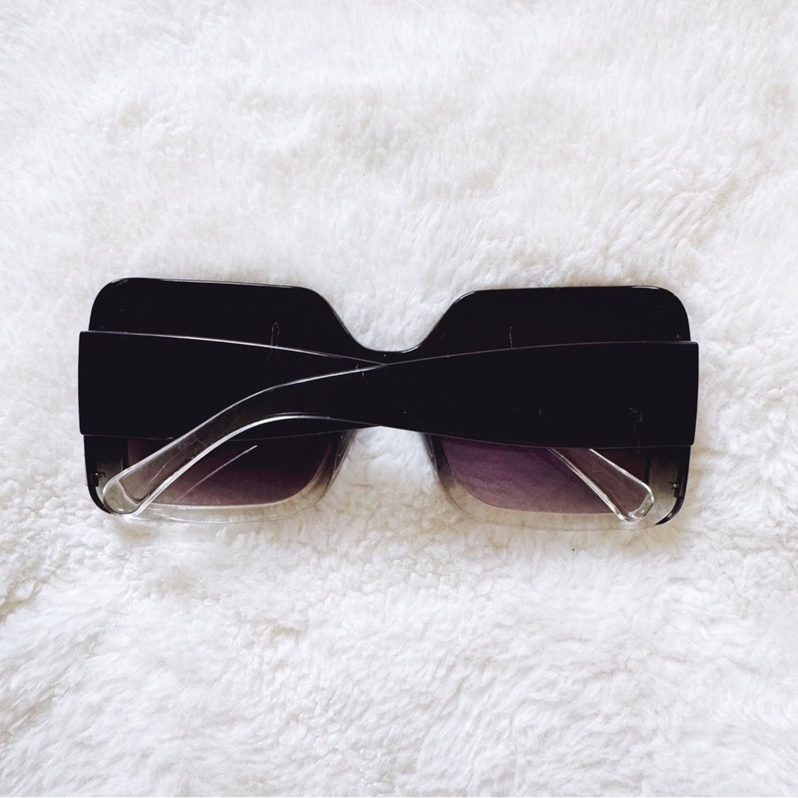 Other Junia Clear Black Oversized Sunglasses Size ONE SIZE - 10 Thumbnail
