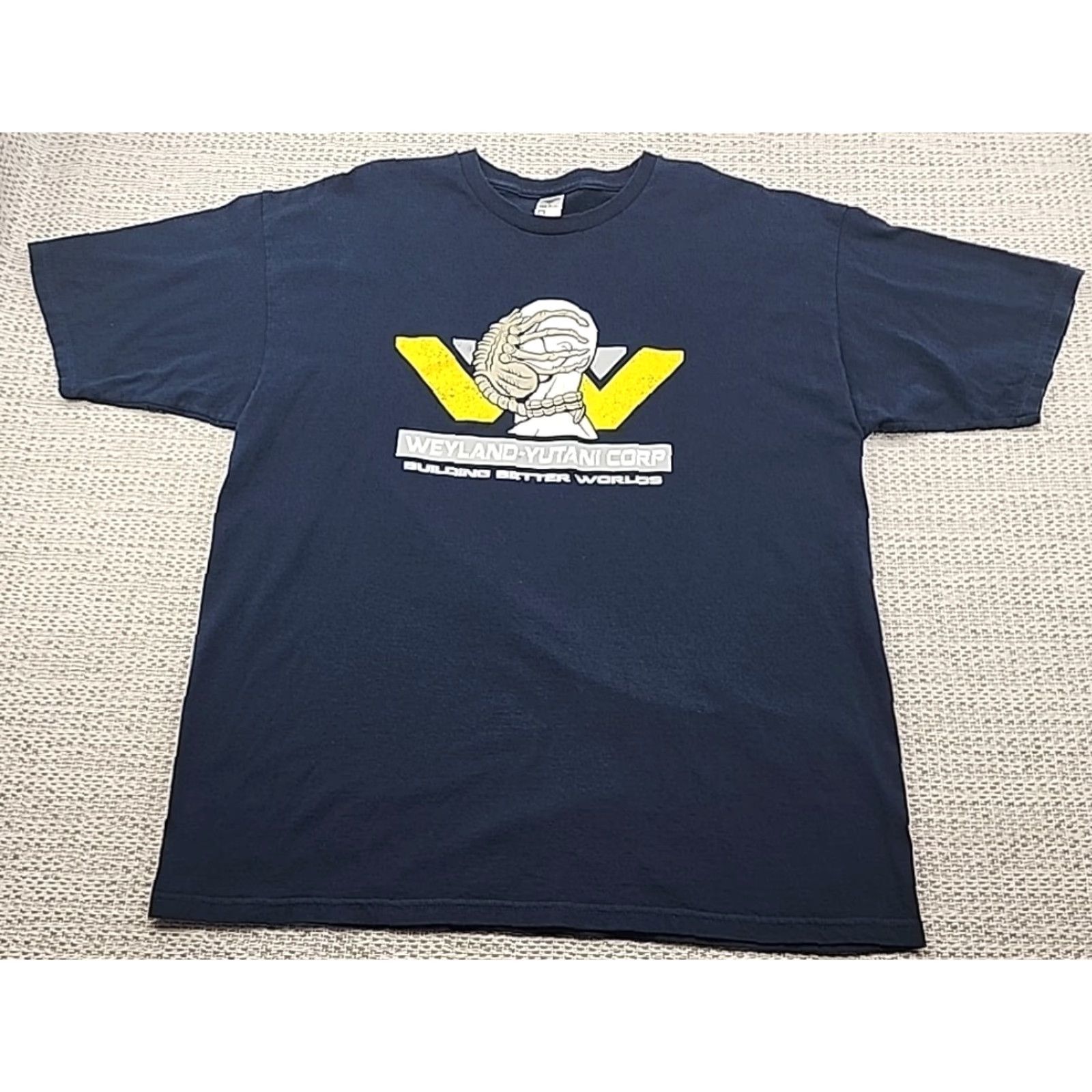 Vintage Tee Fury T Shirt Mens XL Ripley Weyland-Yutani Prometheus Aliens Building Better Worlds Logo Blue 90s Comics Movie Shirt Mens XL Size US XL / EU 56 / 4 - 2 Thumbnail