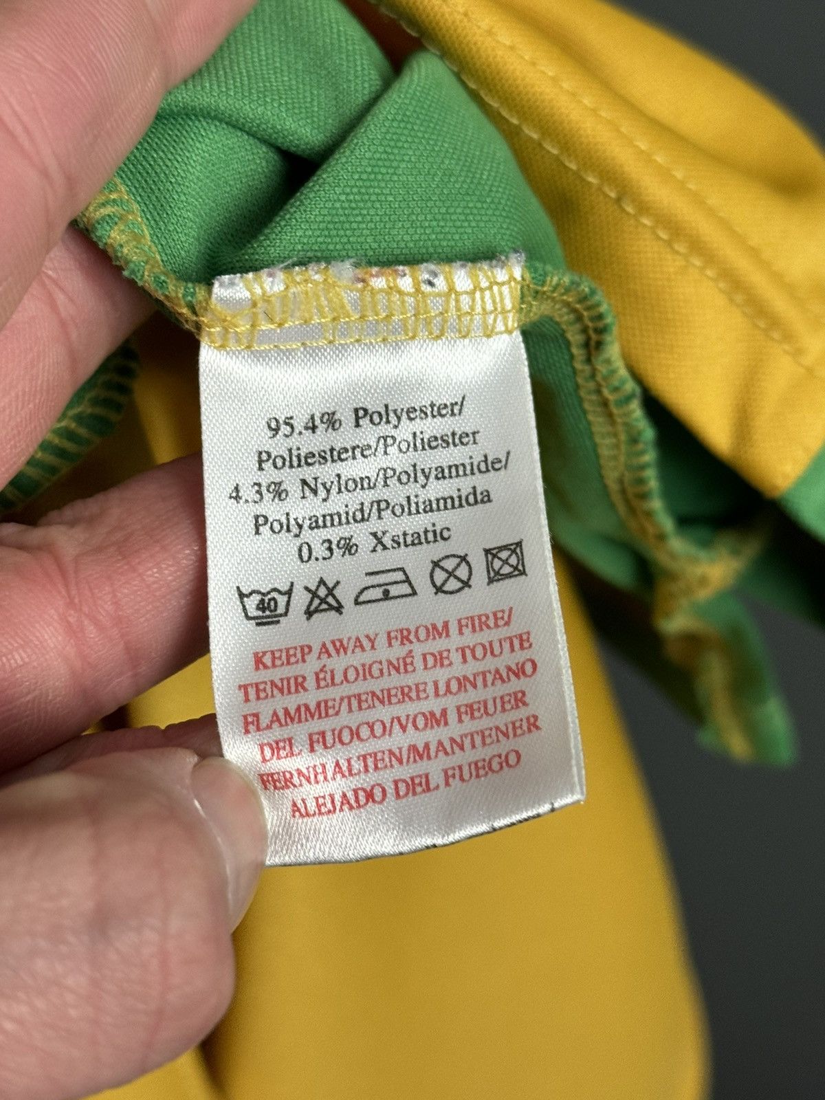 Other Norwich City 03/05 Home Football Jersey Size US L / EU 52-54 / 3 - 16 Thumbnail