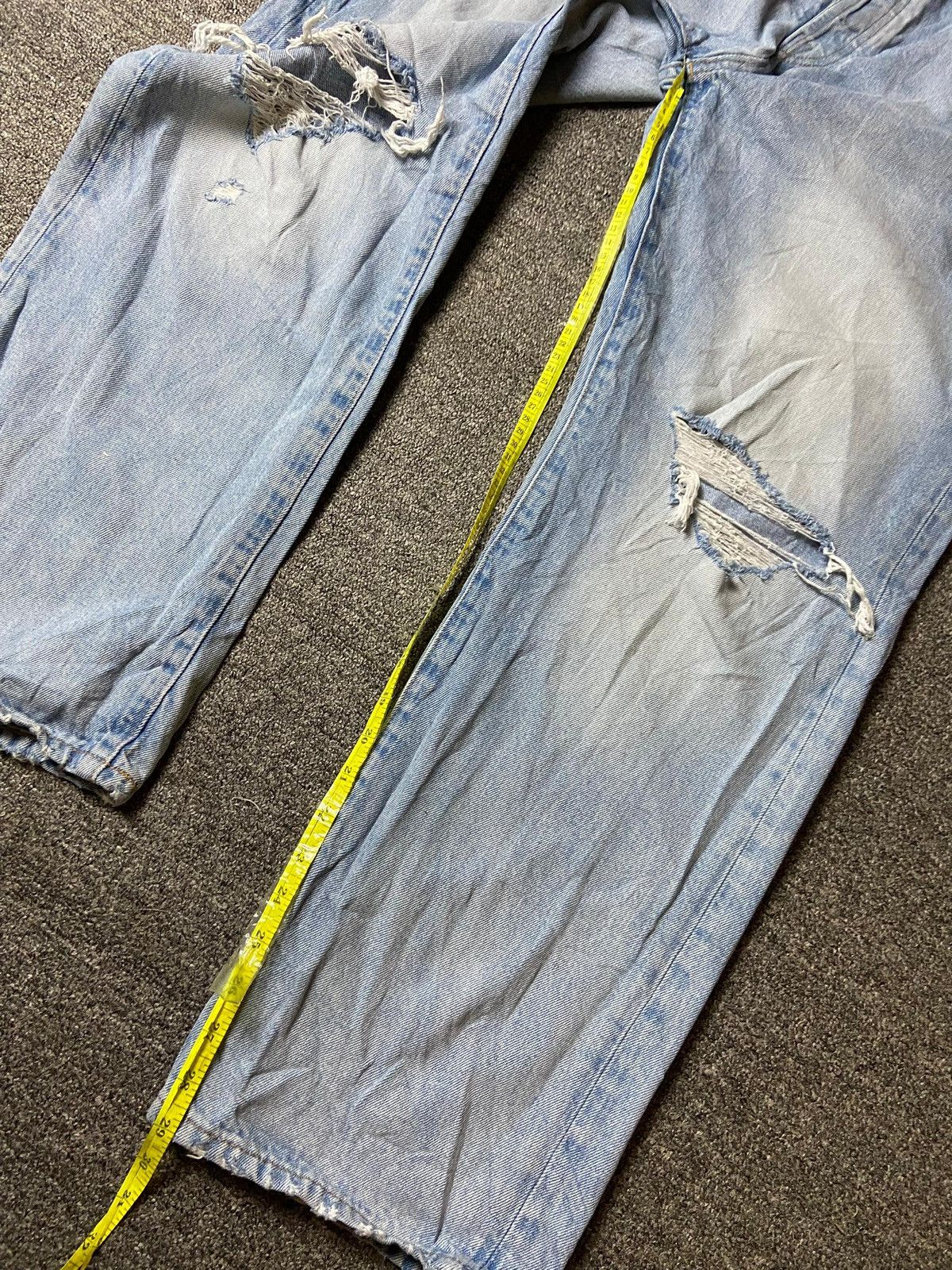 Gap × Vintage GAP 90’s Loose Cut Distressed Denim Ripped Jeans (123) Size US 33 - 8 Thumbnail
