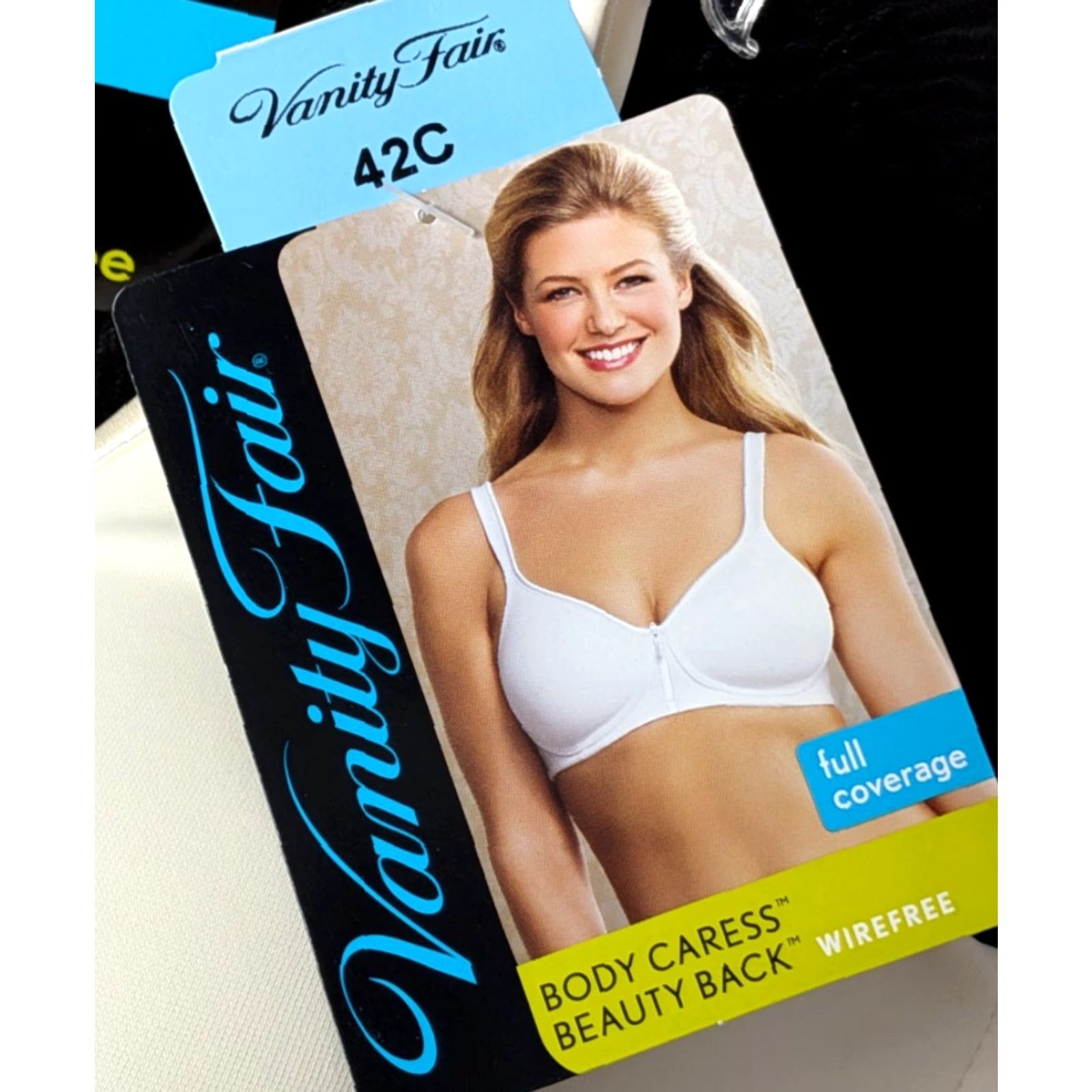 Vintage VINTAGE Vanity Fair Bra Beauty Back Full Coverage Wirefree 42C Pale Yellow/Cream 72335 42C Women's T-Shirt Bra Mens? Size ONE SIZE - 2 Thumbnail