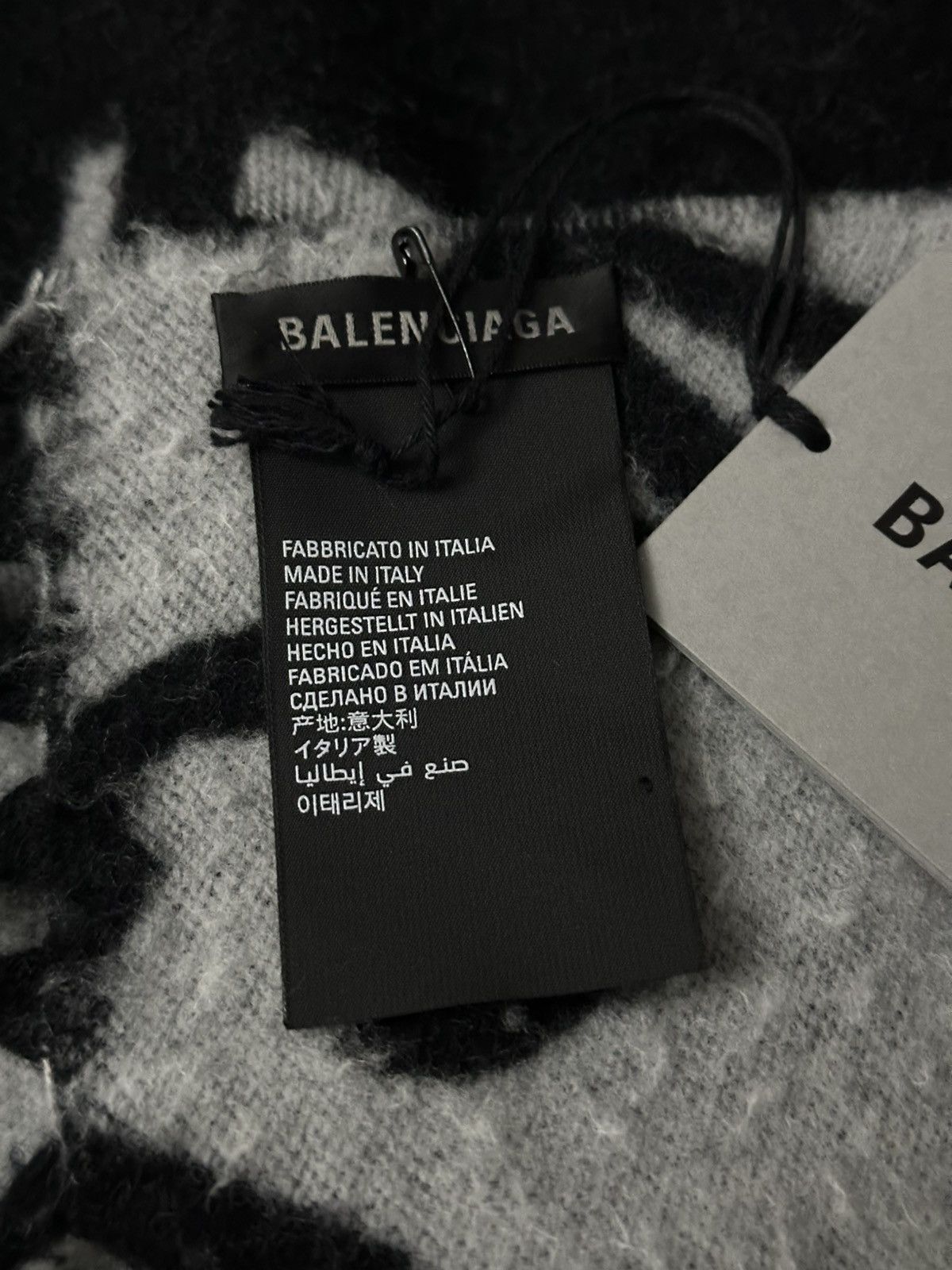 Balenciaga Balenciaga giant scarf Size ONE SIZE - 5 Thumbnail