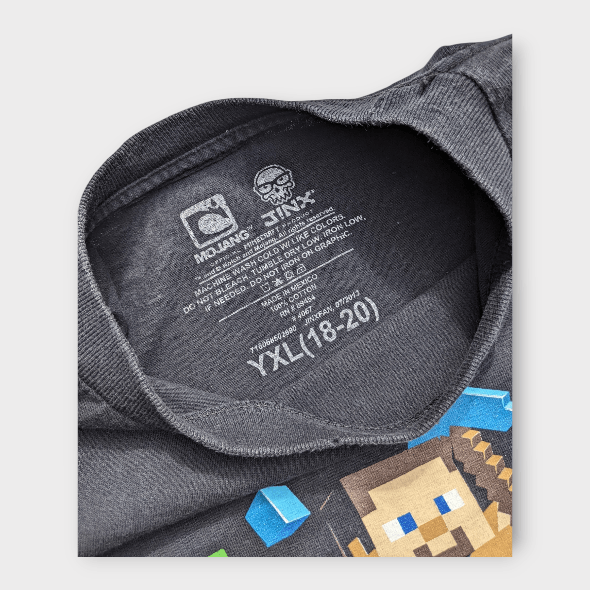 Playstation Minecraft Official T shirt Size US S / EU 44-46 / 1 - 2 Thumbnail
