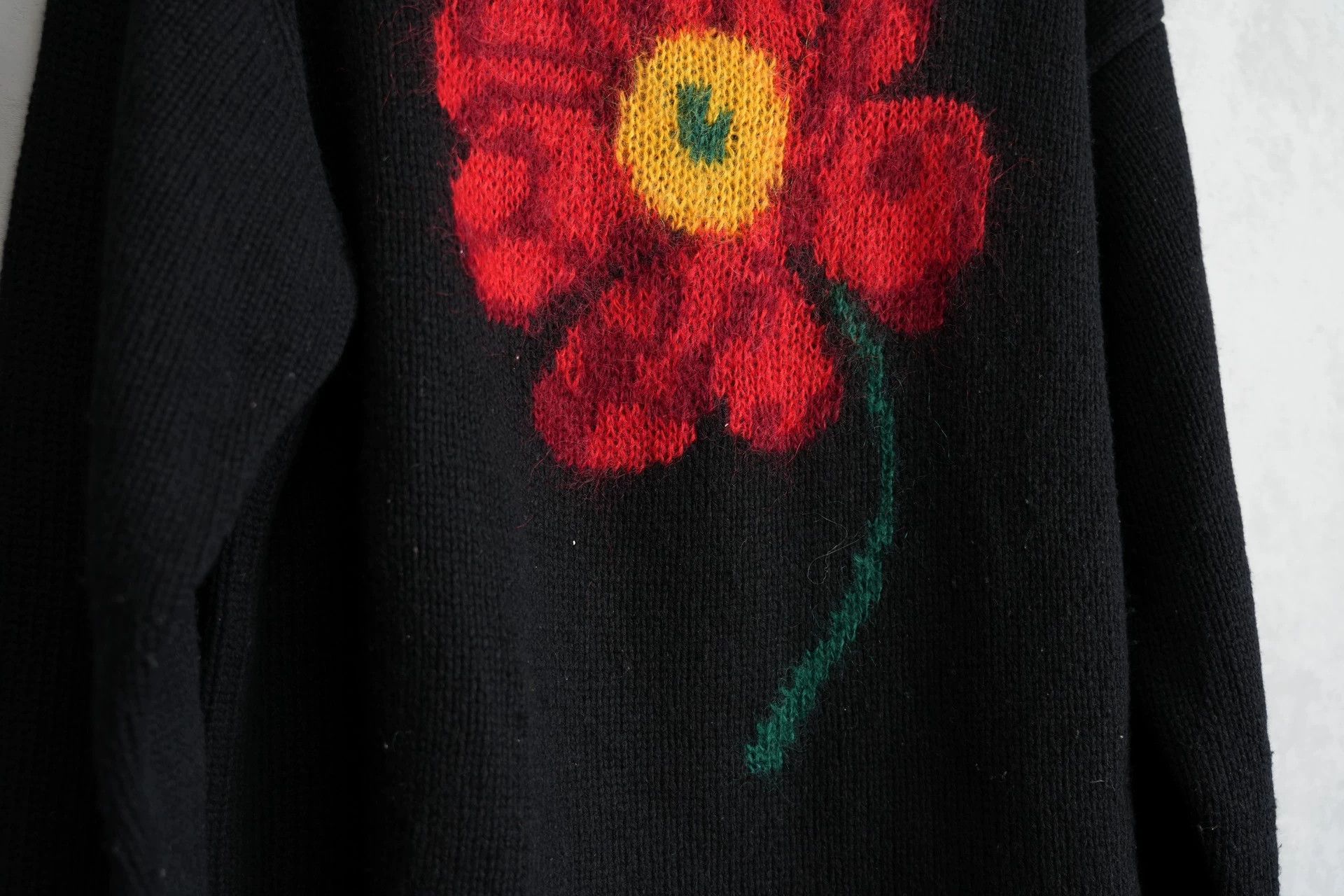 Yohji Yamamoto Yohji Yamamoto 95AW Floral Turtleneck Sweater M Size US M / EU 48-50 / 2 - 2 Thumbnail