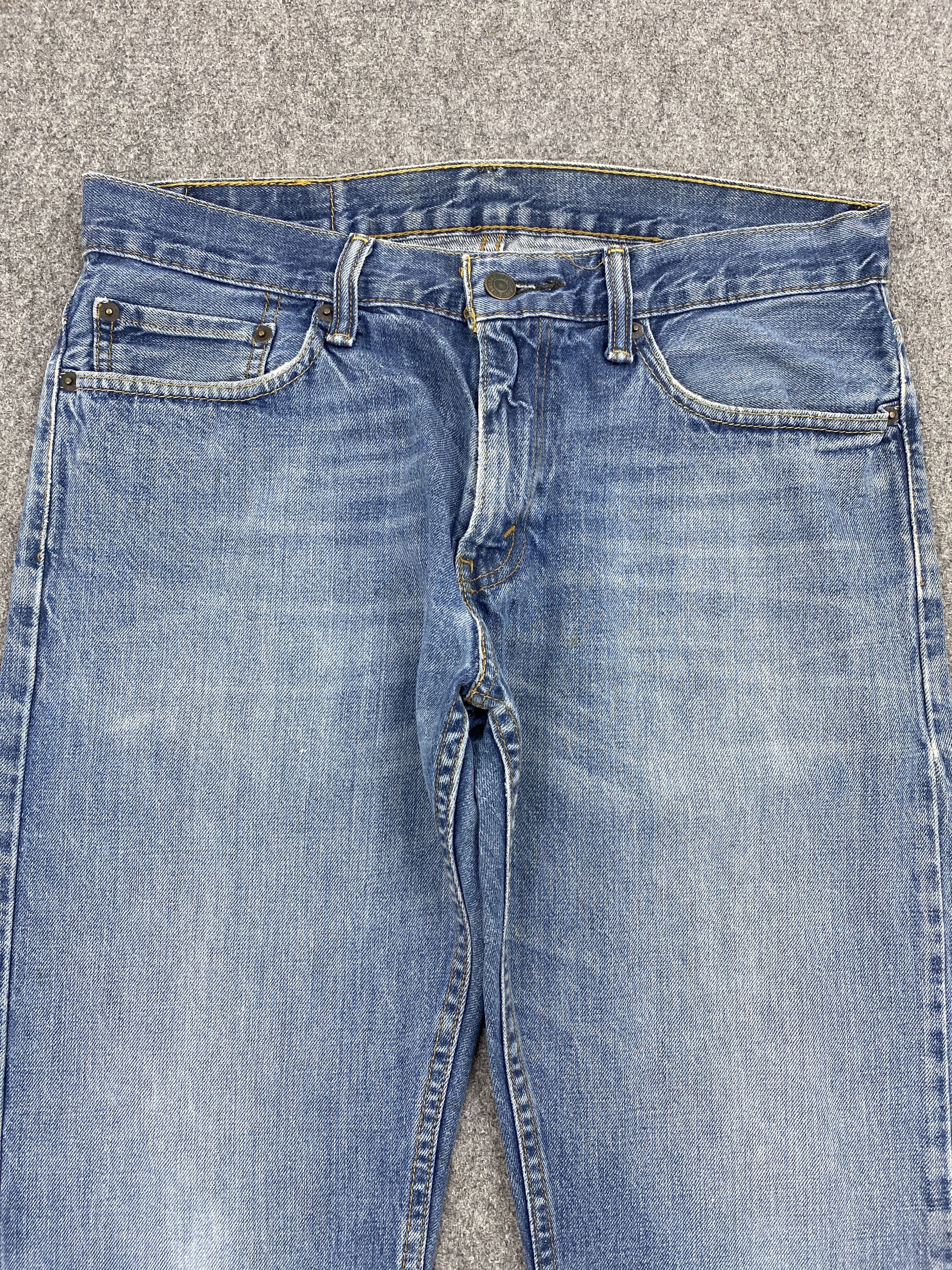Levi's × Vintage Faded Blue Vintage Levis 514 Denim Jeans Size US 32 / EU 48 - 2 Thumbnail