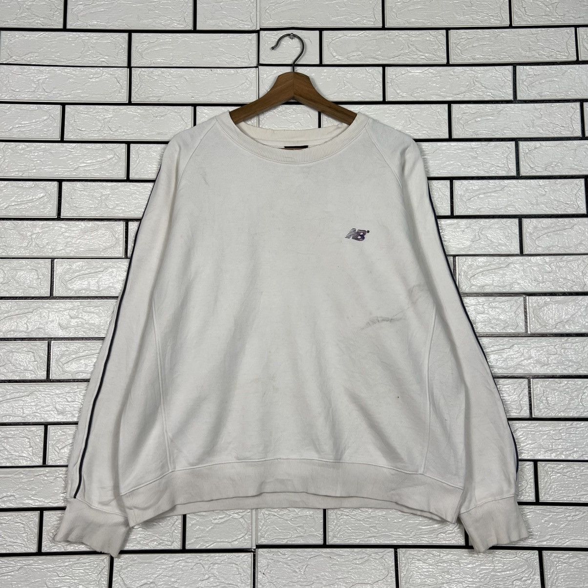 New Balance NEW BALANCE Embroidered Small Logo Sweatshirt #4277-C194 Size US L / EU 52-54 / 3 - 1 Thumbnail