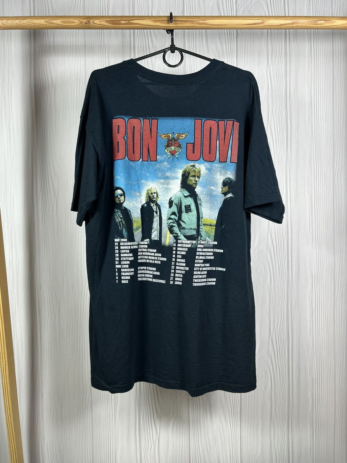 Band Tees Vintage Bon Jovi 2008 Tour T-Shirt Size L Black Size US L / EU 52-54 / 3 - 2 Thumbnail