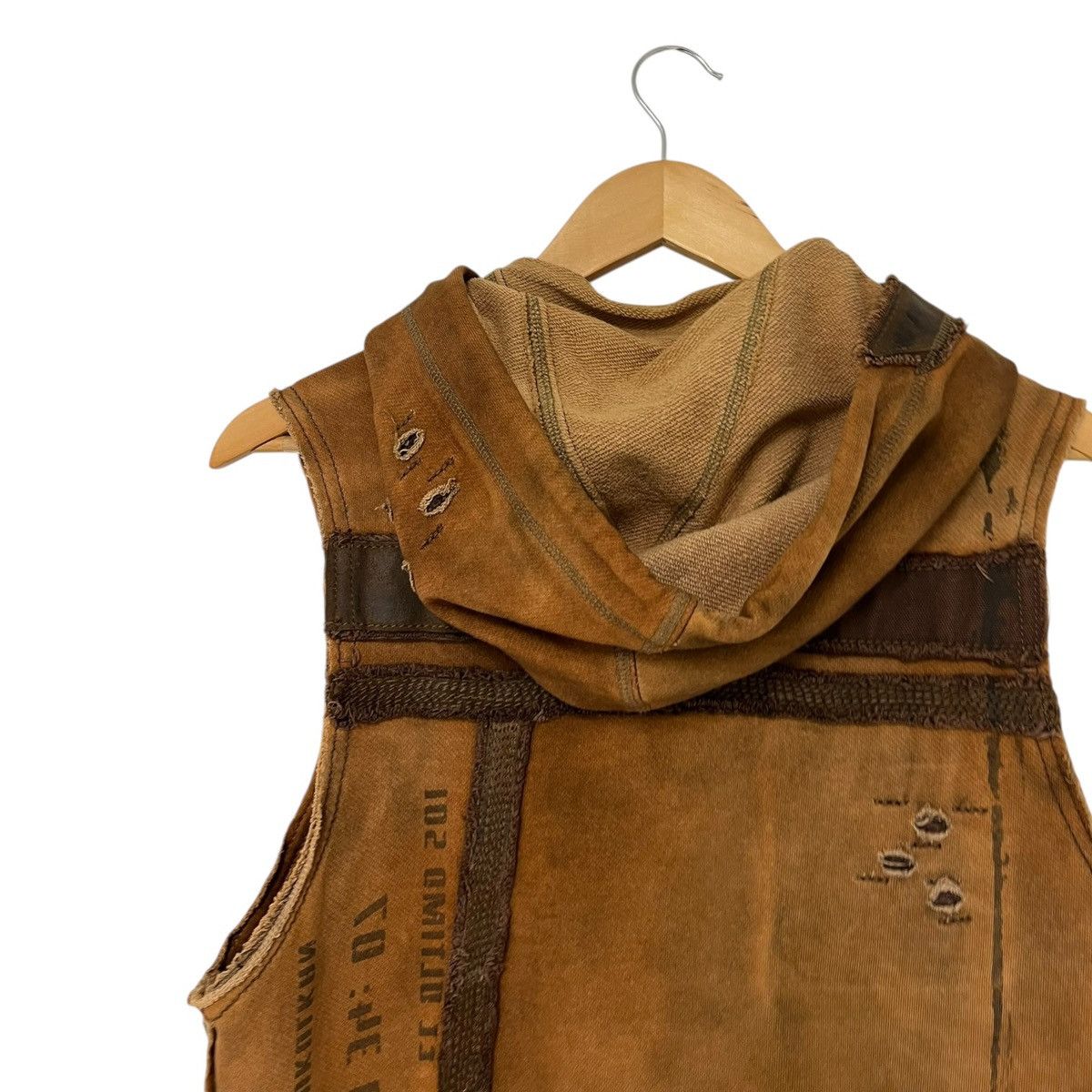 14th Addiction 14th addiction desert vest Size US M / EU 48-50 / 2 - 5 Thumbnail