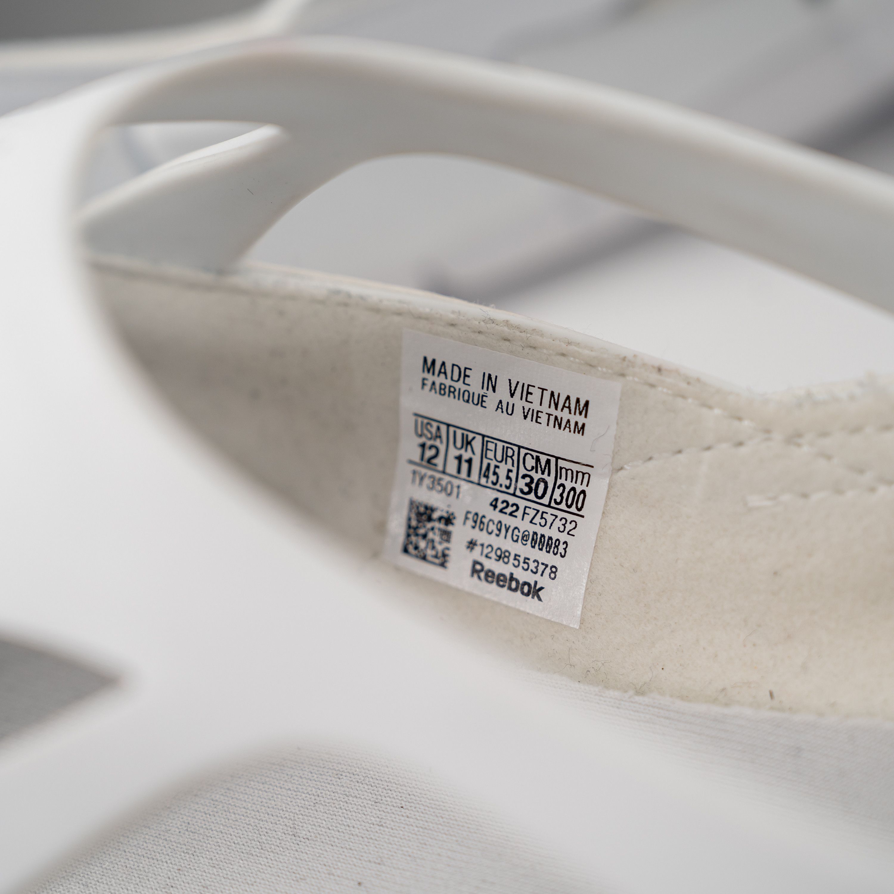 Maison Margiela × Reebok 12 Maison Margiela Reebok White Croafer Slip On Project 0 CR Size US 12 / EU 45 - 8 Thumbnail